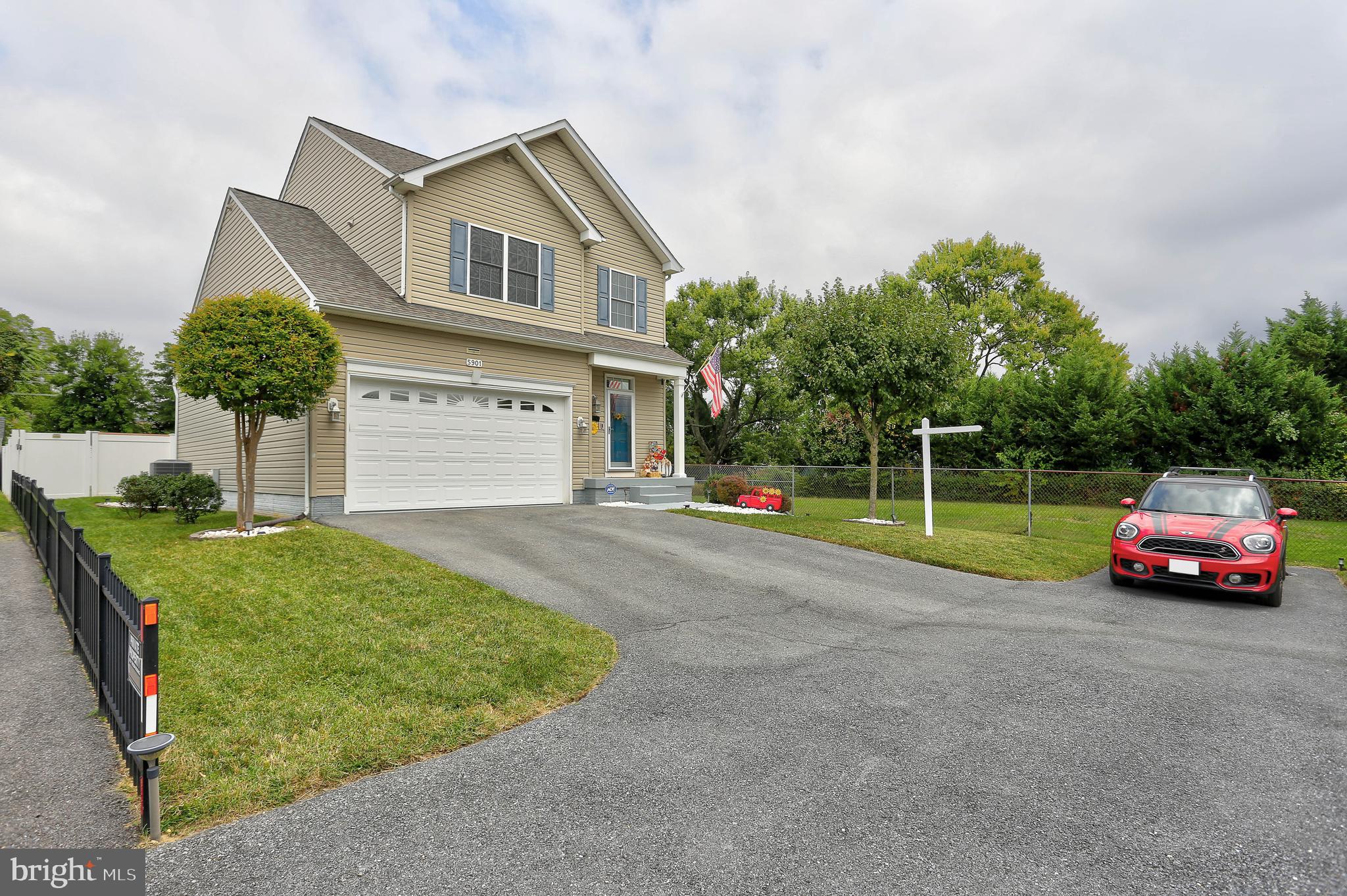 LYNNBROOK - Residential