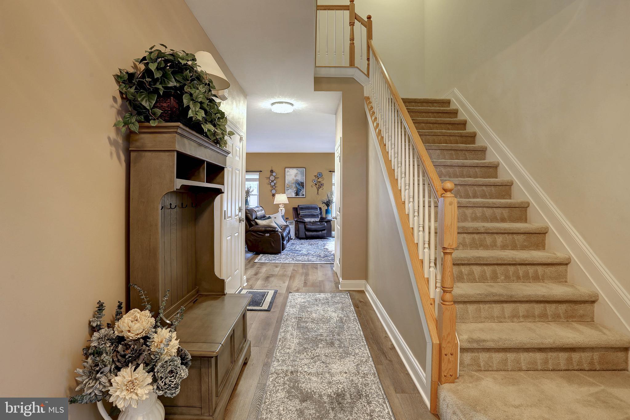 LYNNBROOK - Residential