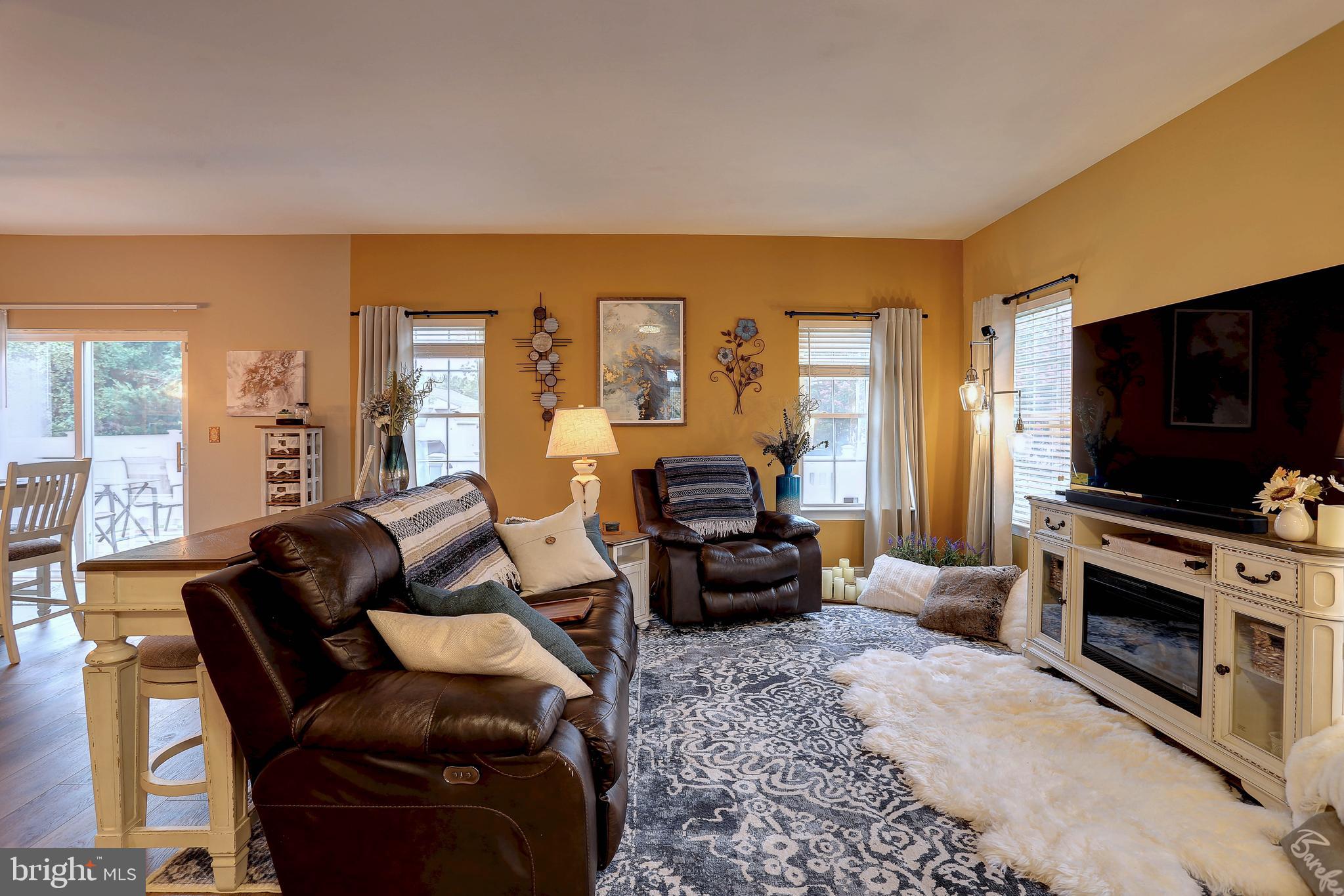 LYNNBROOK - Residential