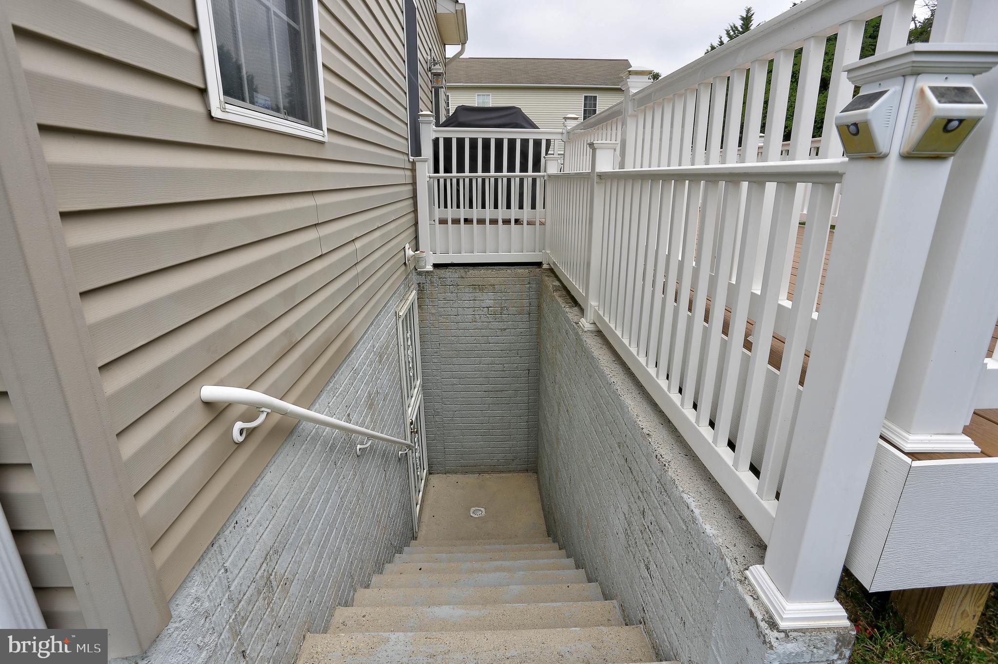 LYNNBROOK - Residential