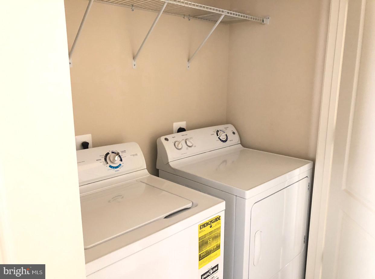 TRIANGLE HIGHLANDS CONDO - Residential Lease