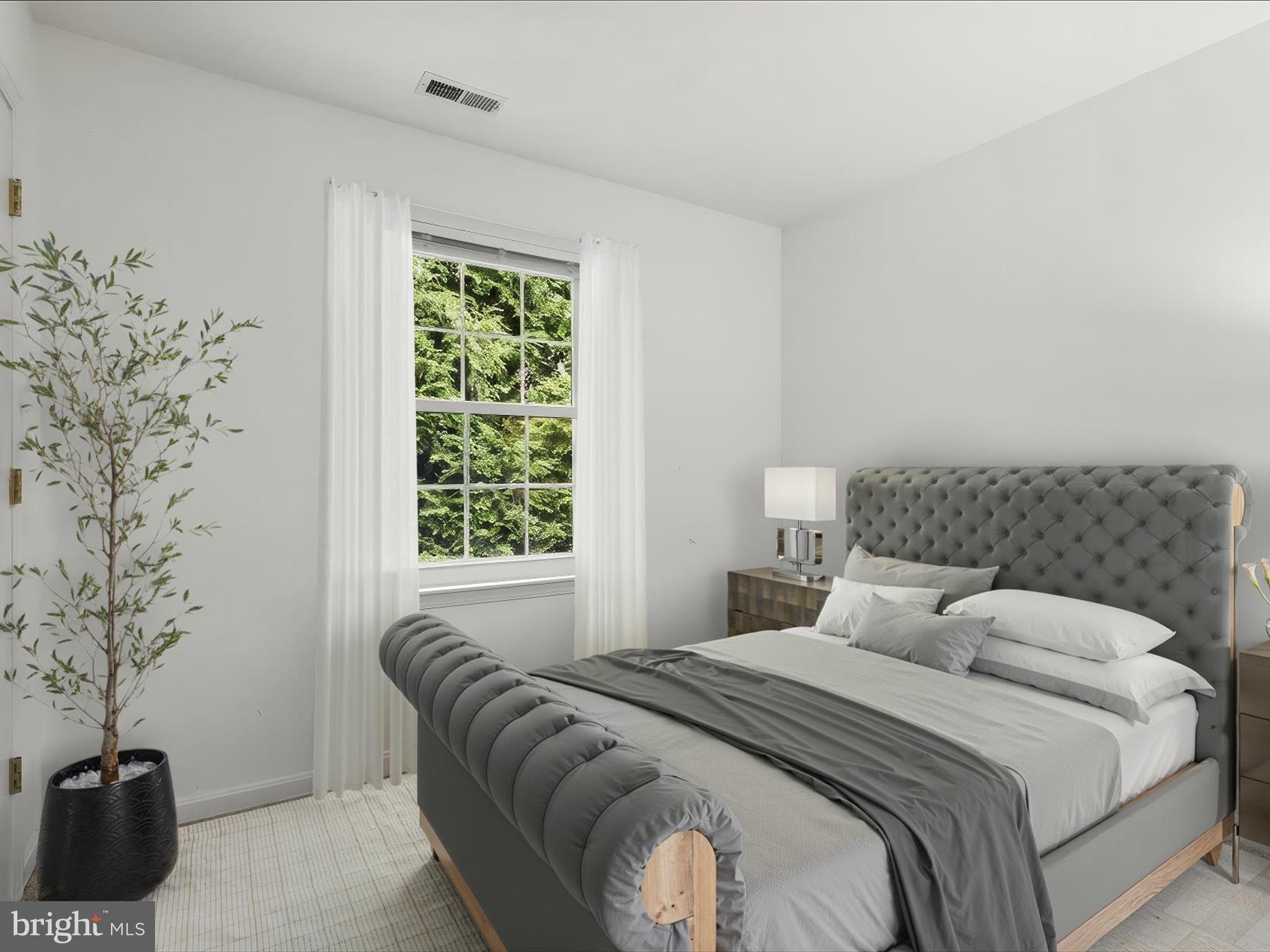 WINIFRED MANOR - Residential