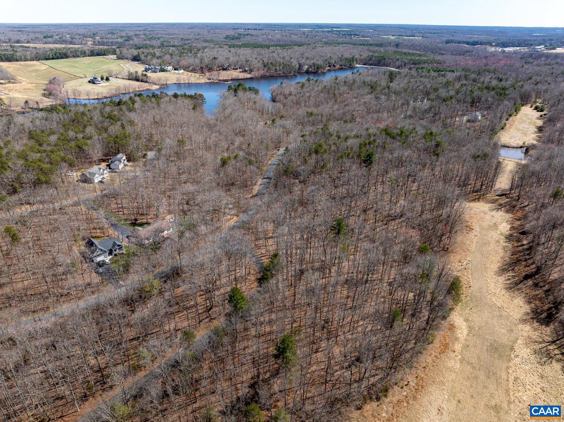 SHENANDOAH CROSSING - Land