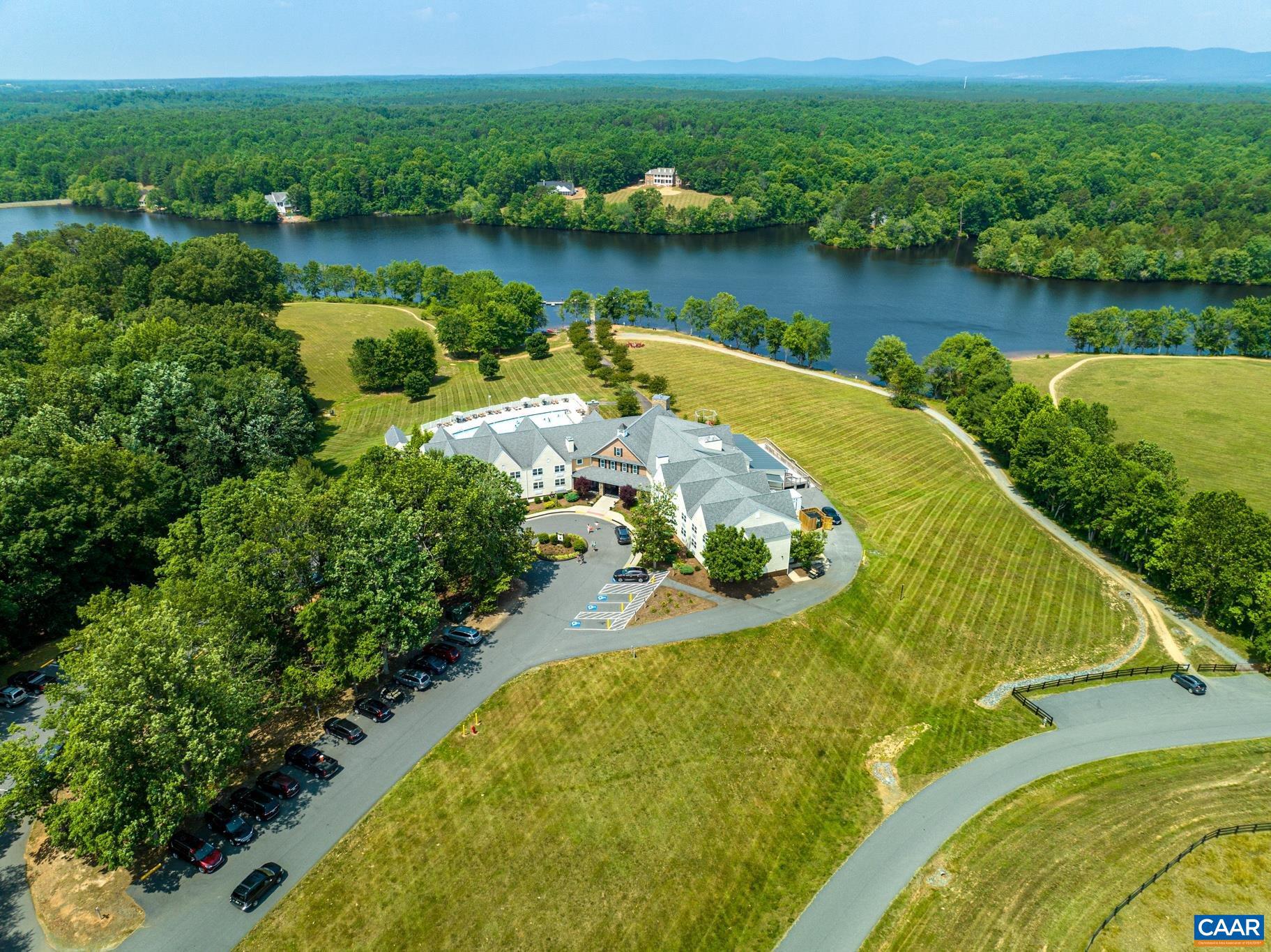 SHENANDOAH CROSSING - Land