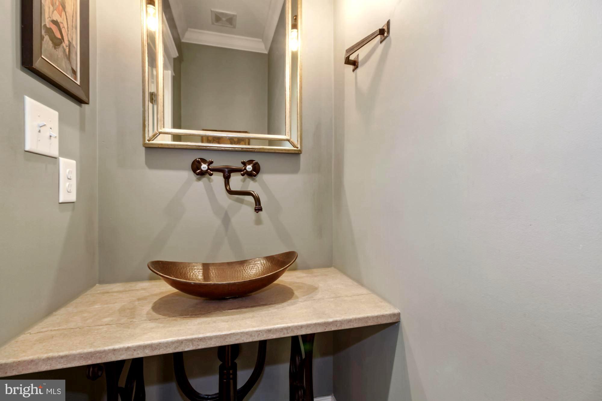 EASTPORT - Residential