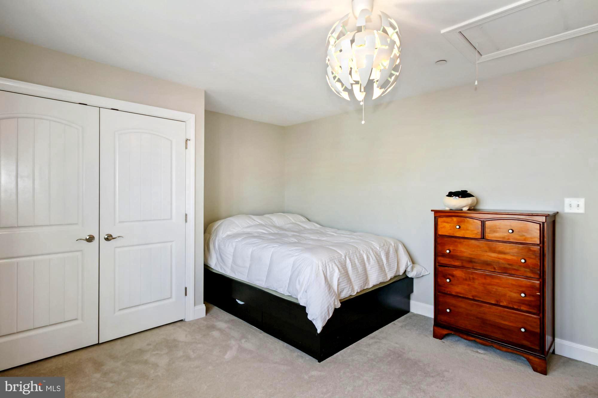 EASTPORT - Residential