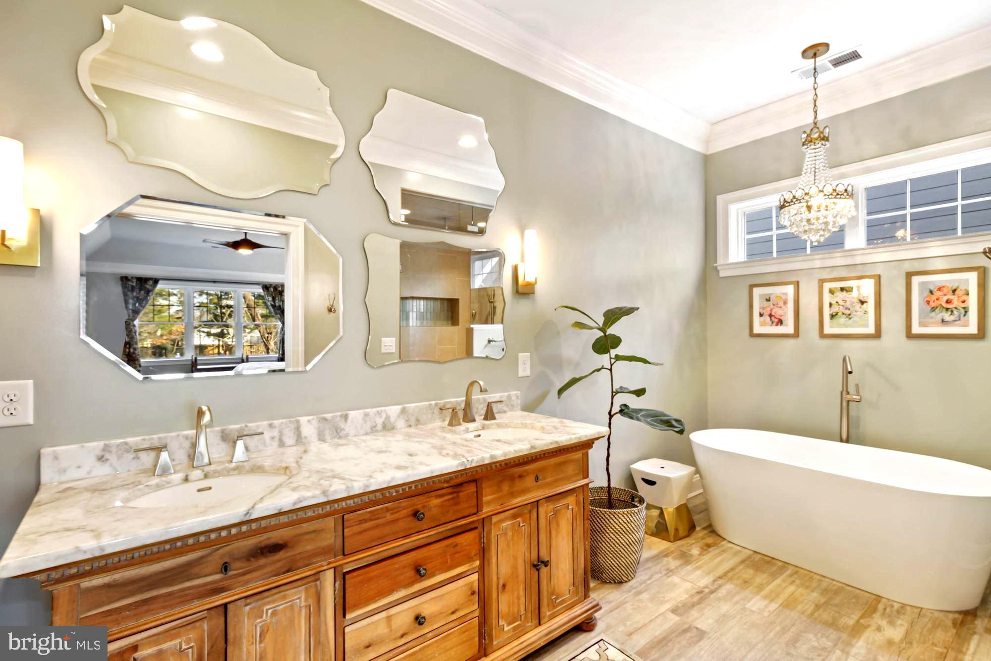 EASTPORT - Residential