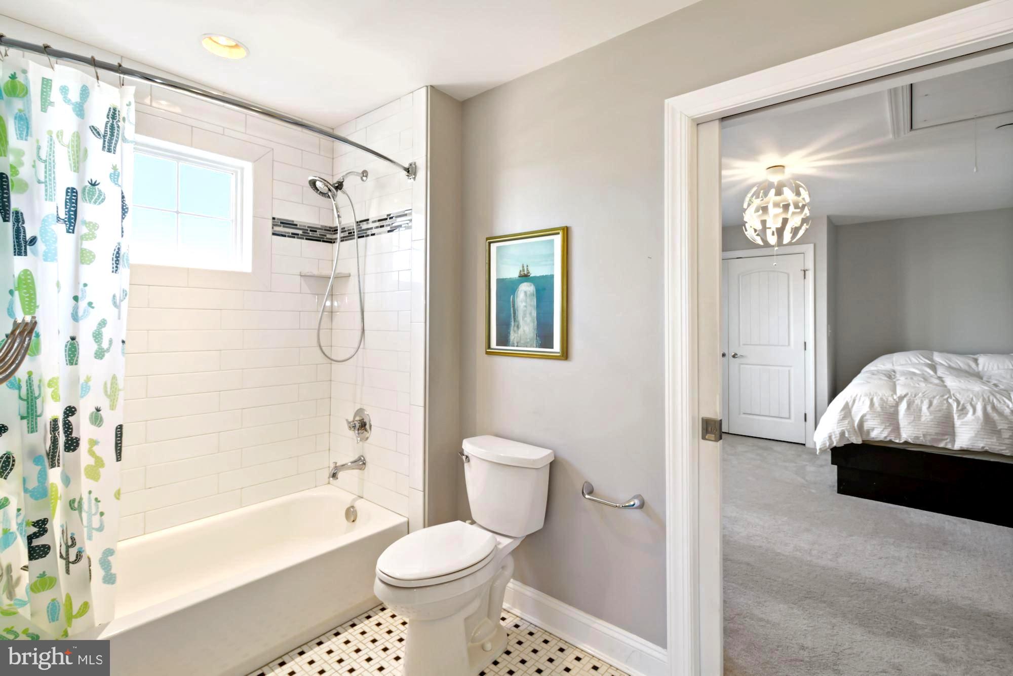 EASTPORT - Residential