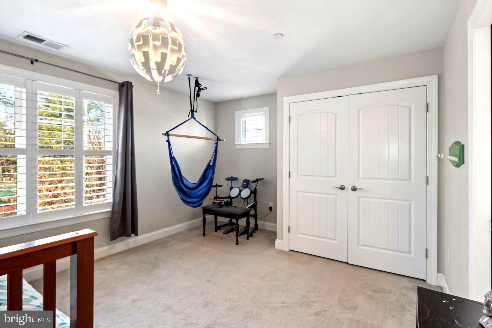 EASTPORT - Residential