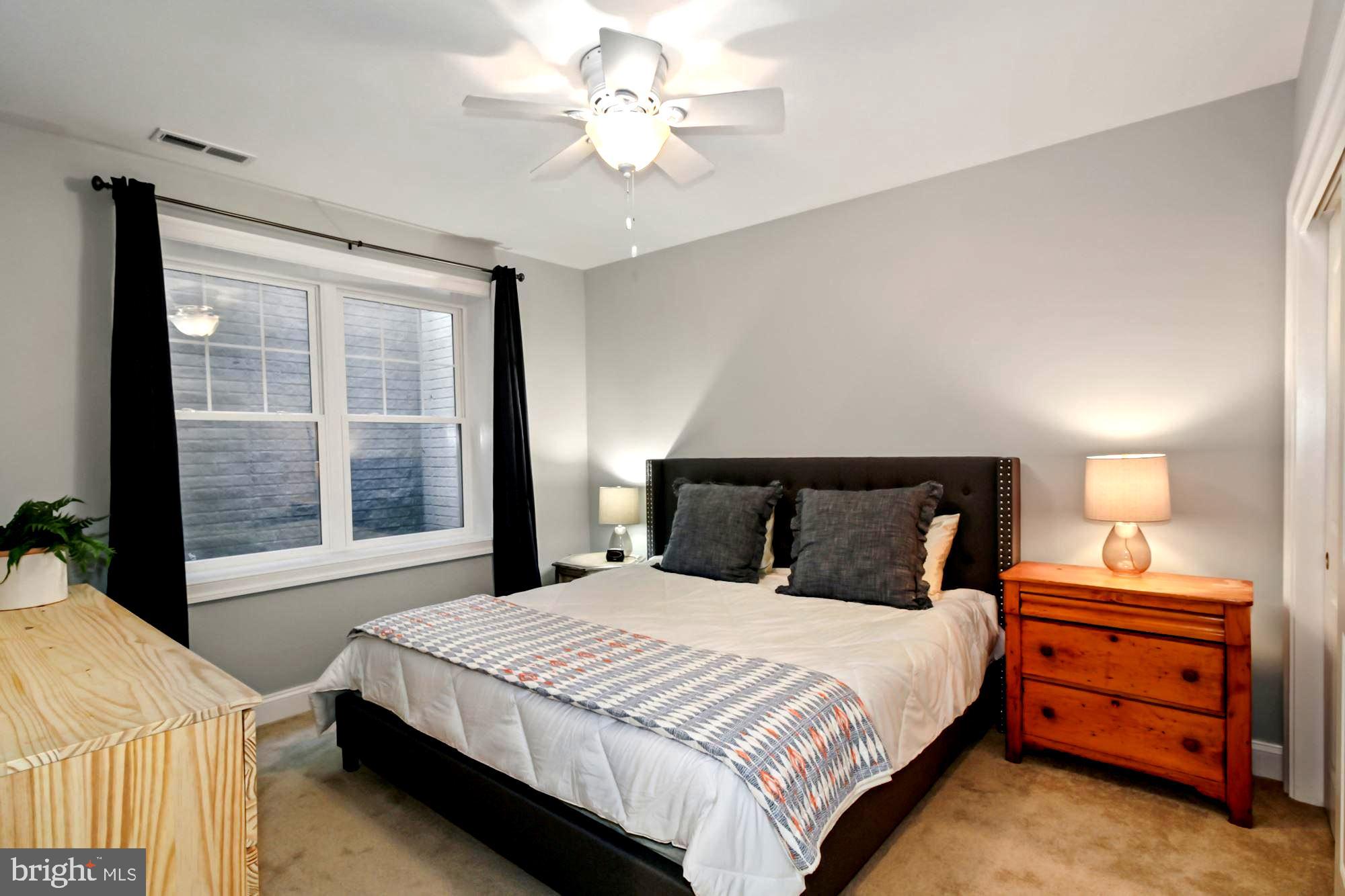 EASTPORT - Residential