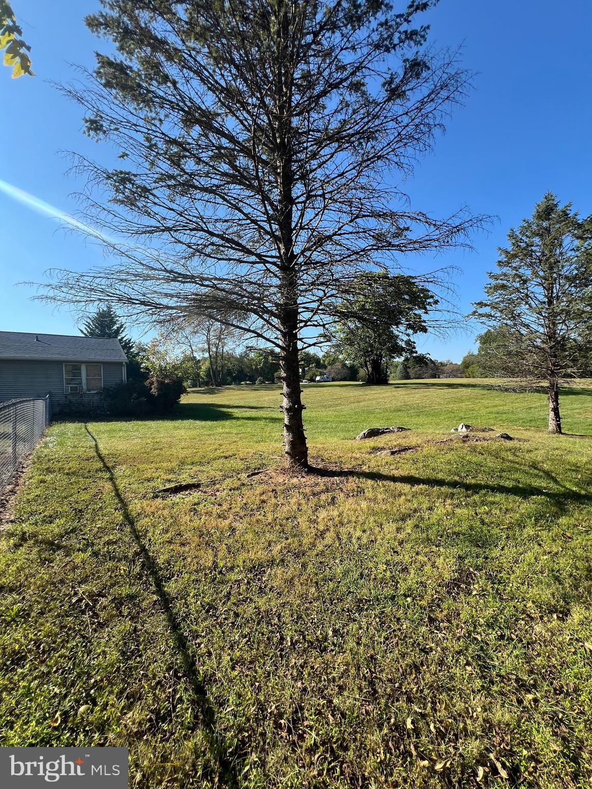 PEMBROKE GROVE - Residential