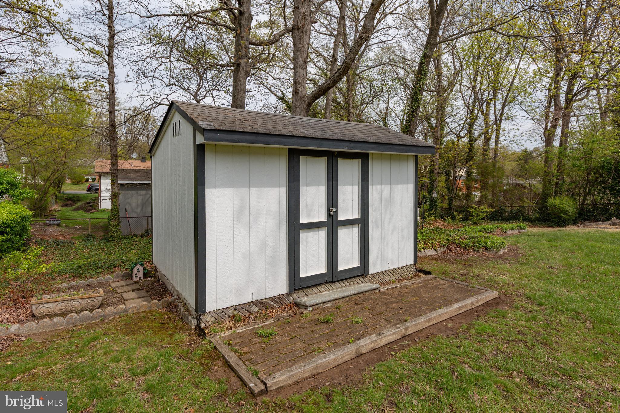 BIRCHDALE - Residential