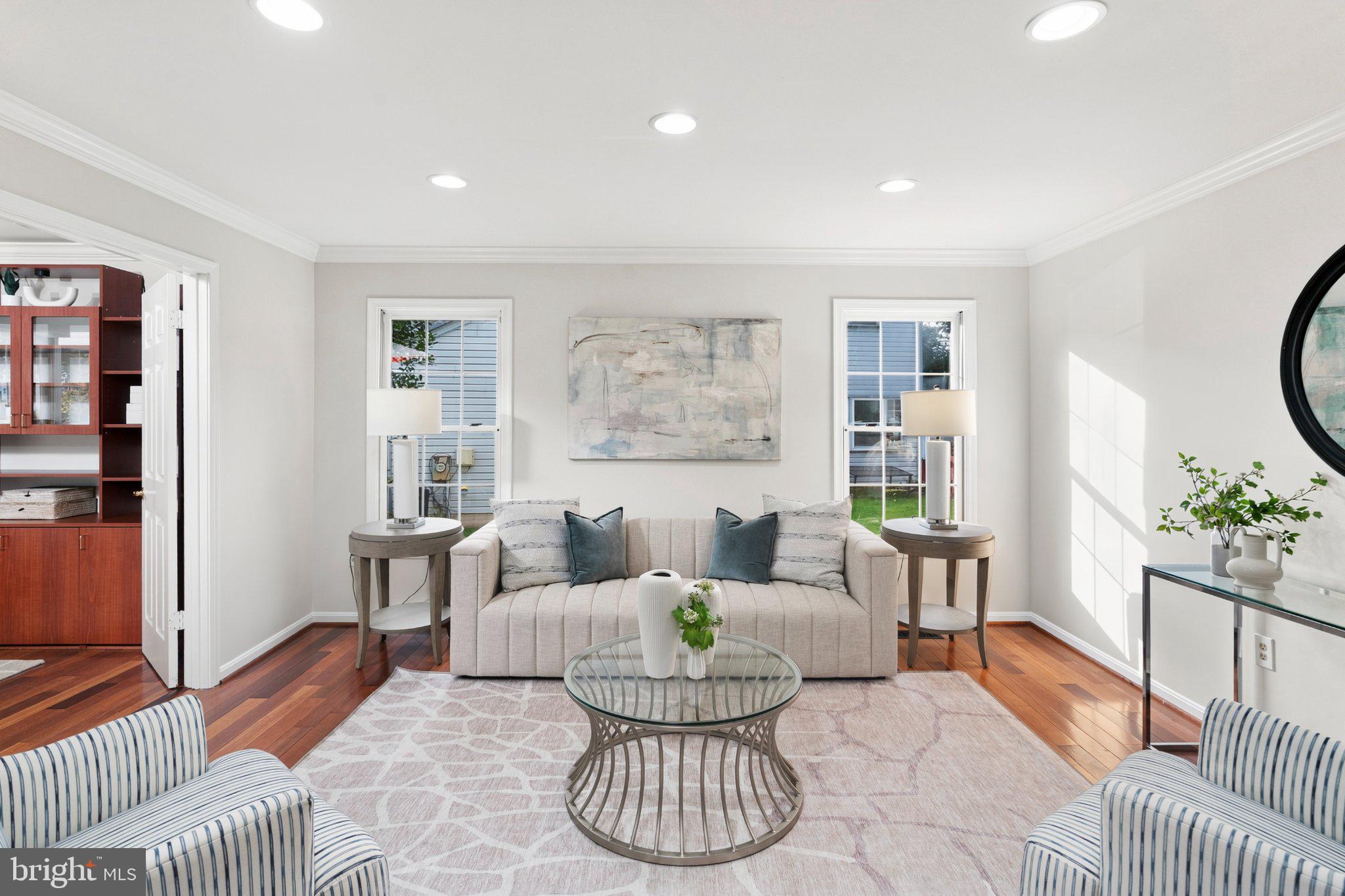 15212 BAILEYS LANE