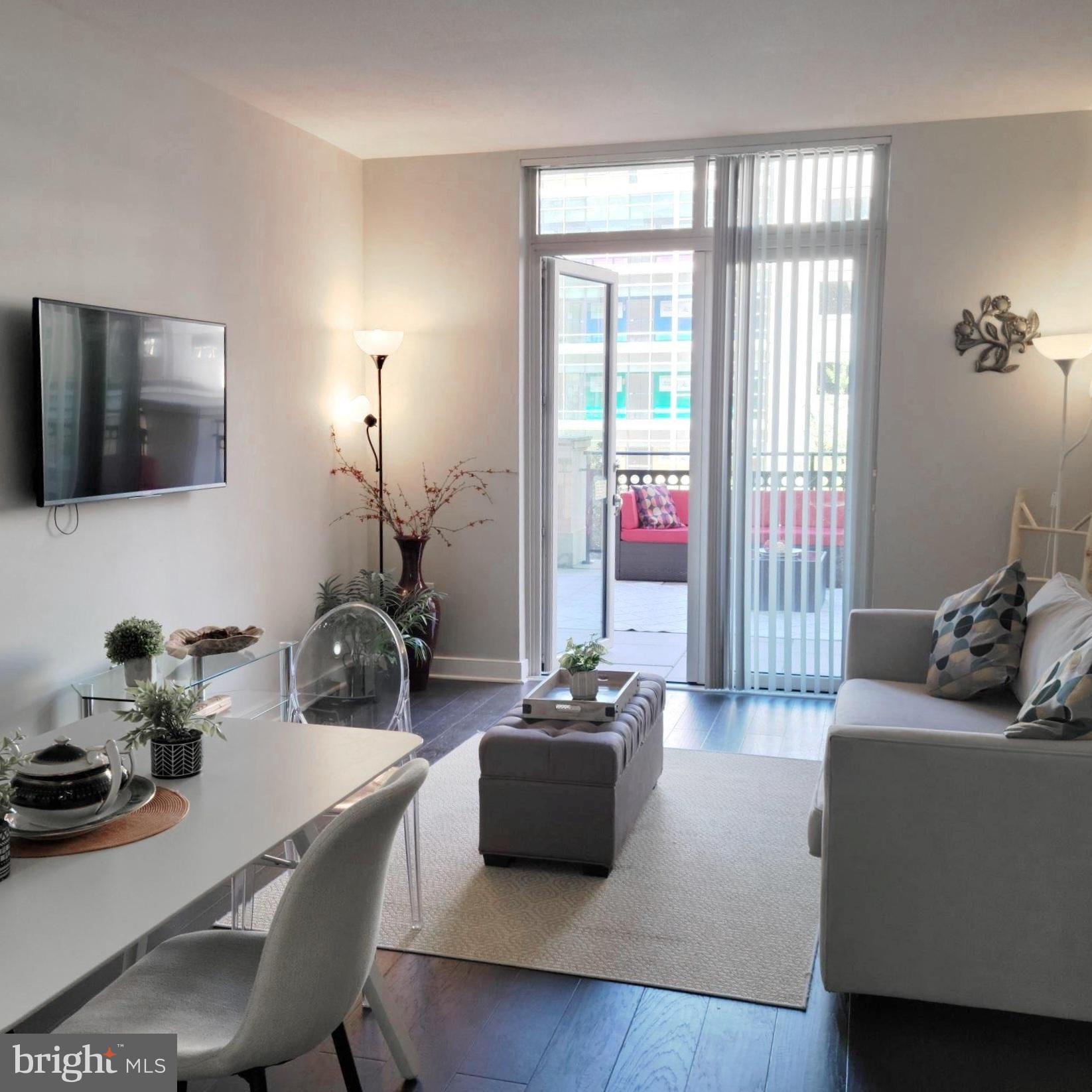 ONE NATIONAL HARBOR CONDOMINIUM - Residential