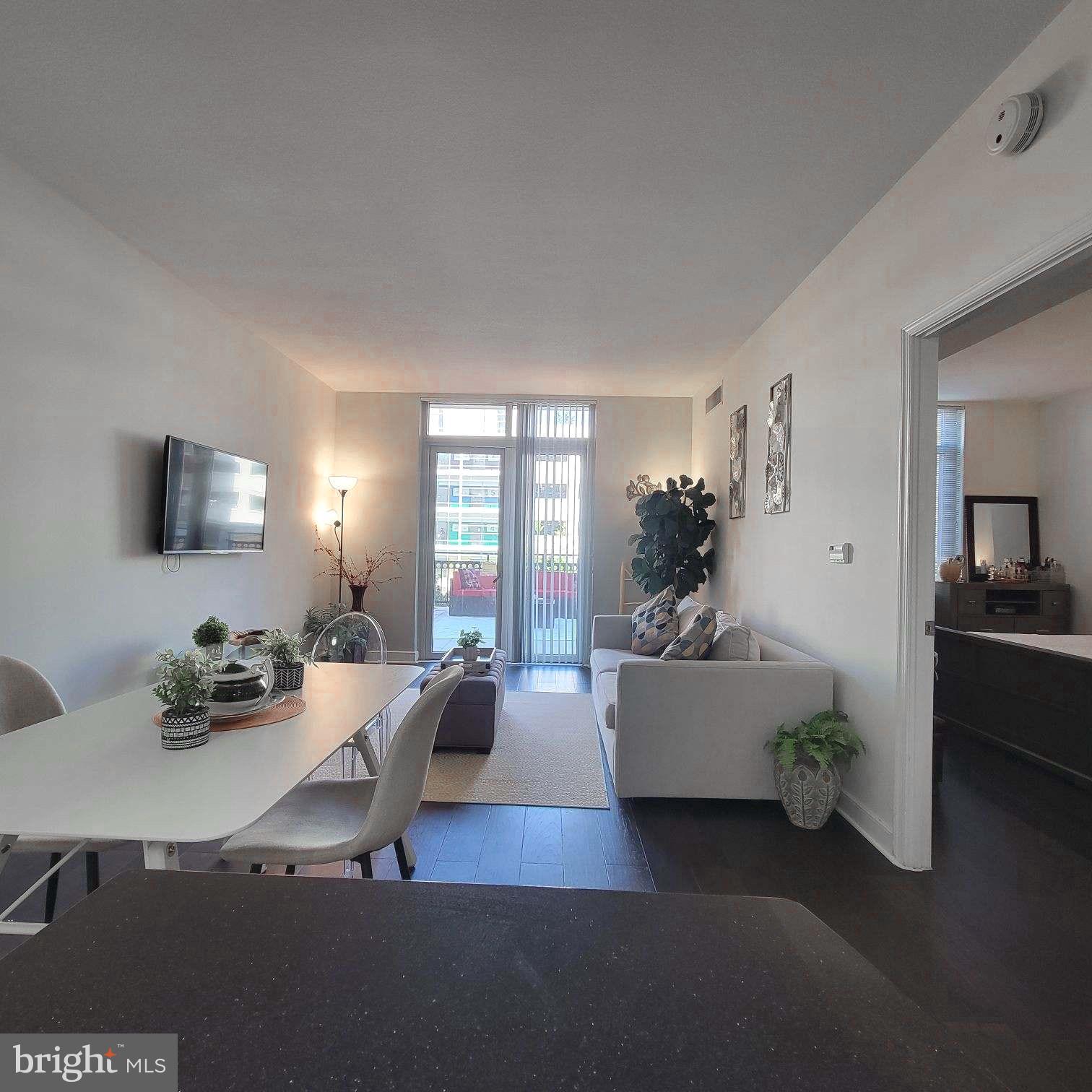 ONE NATIONAL HARBOR CONDOMINIUM - Residential