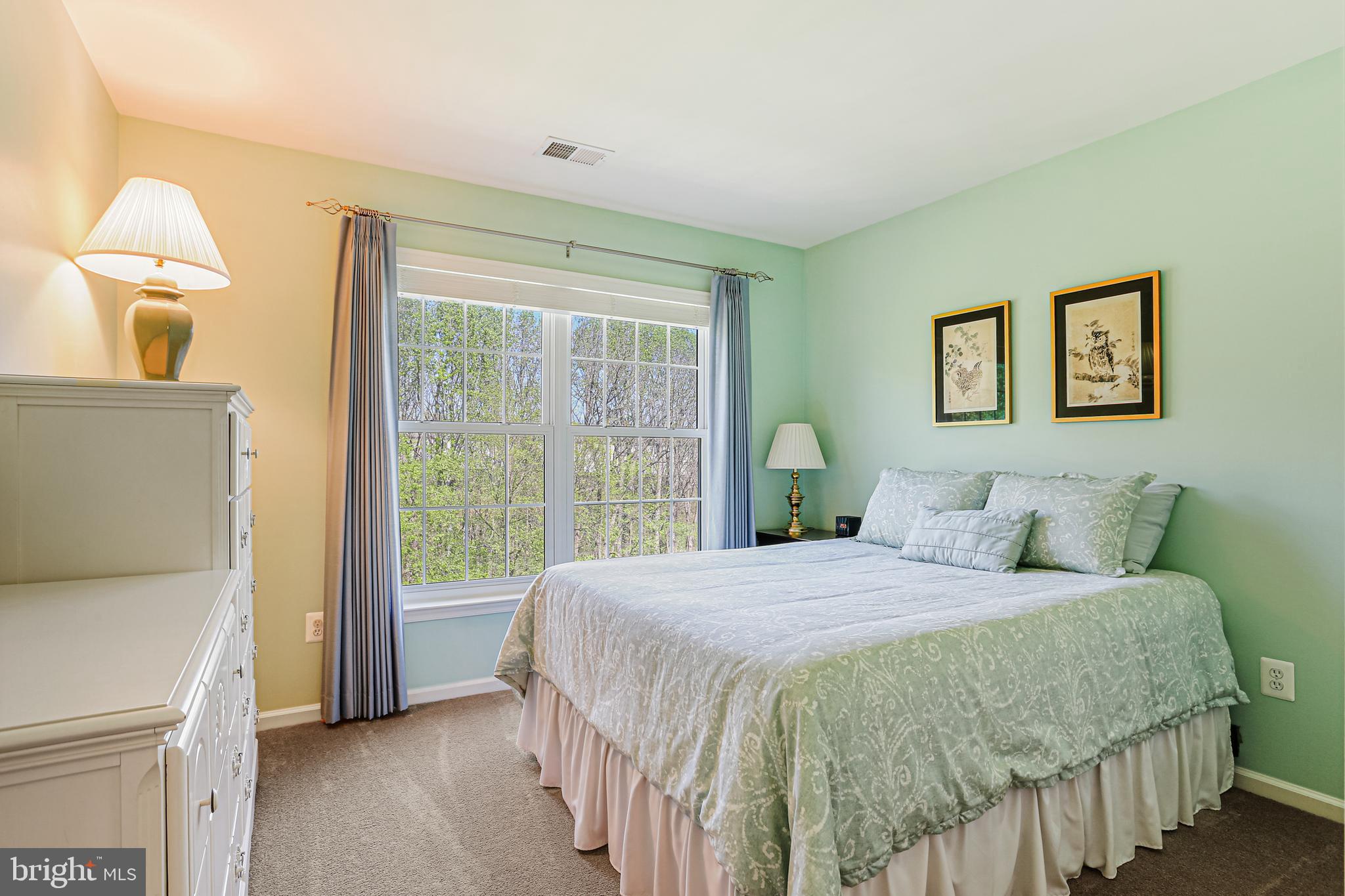 URBANA HIGHLANDS - Residential