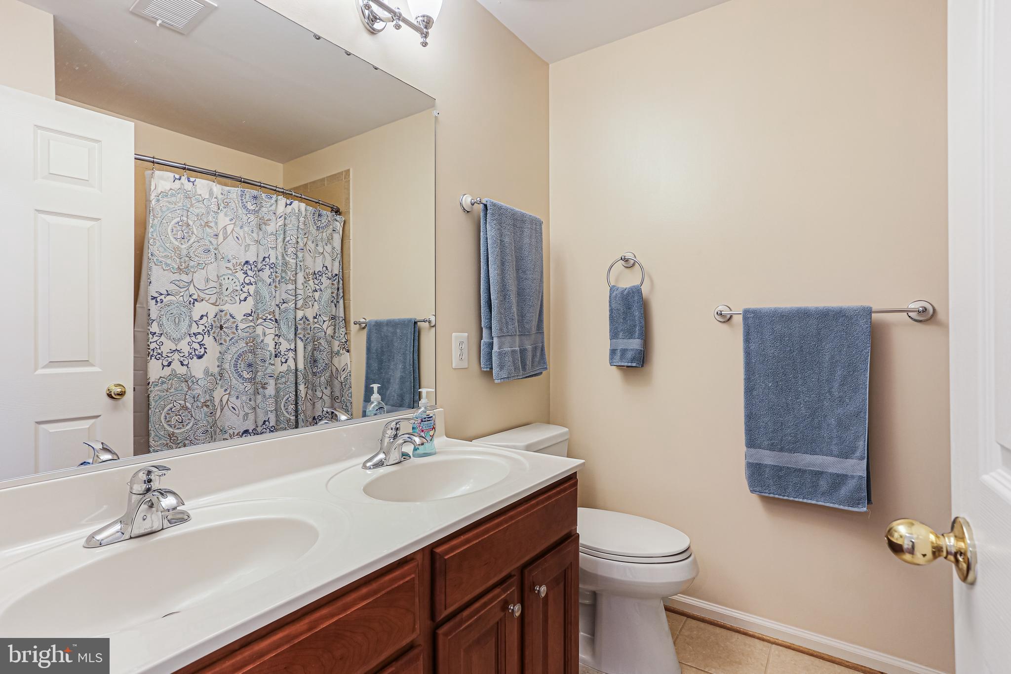 URBANA HIGHLANDS - Residential