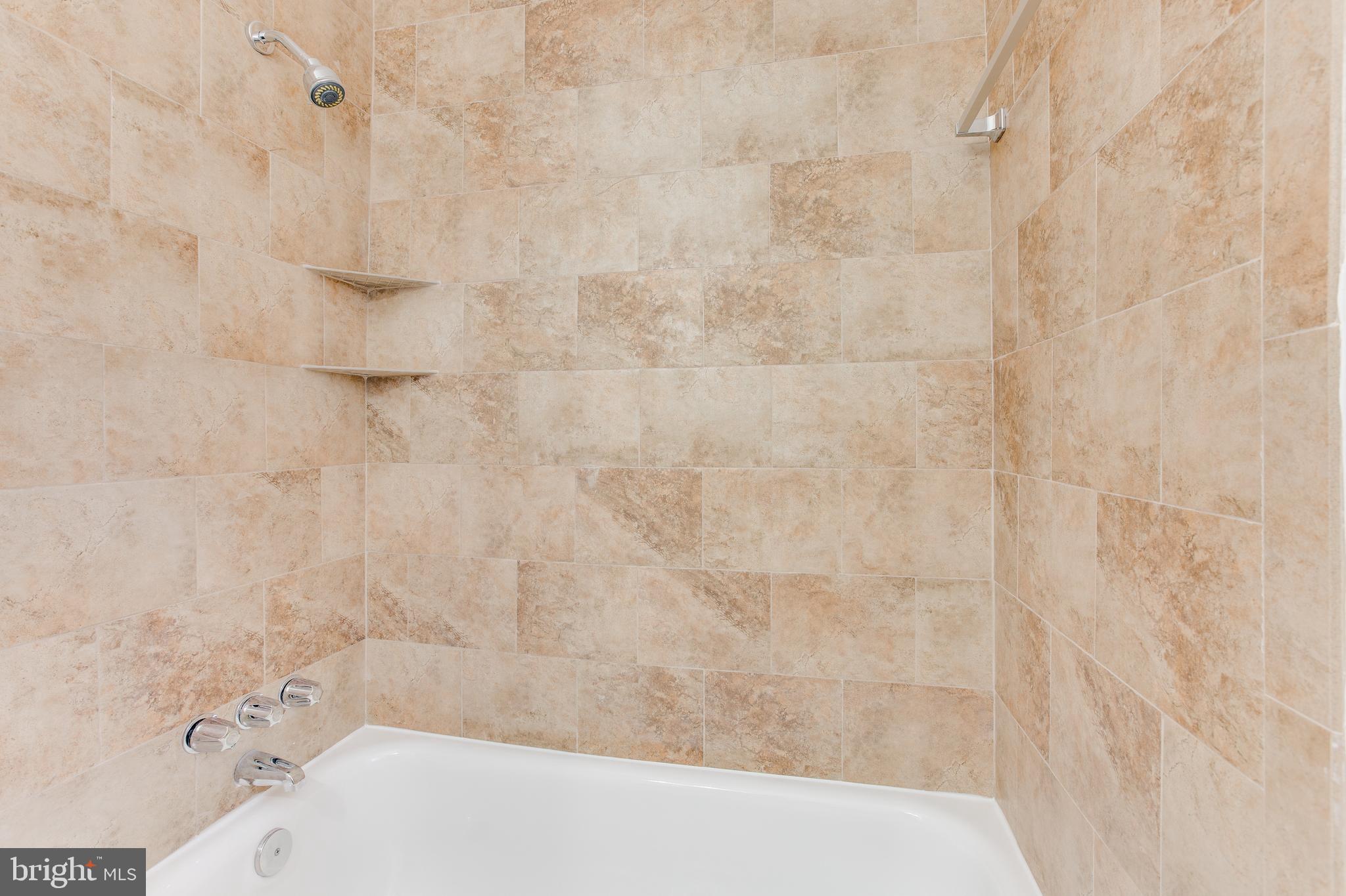 GREGORY FARMS - Residential