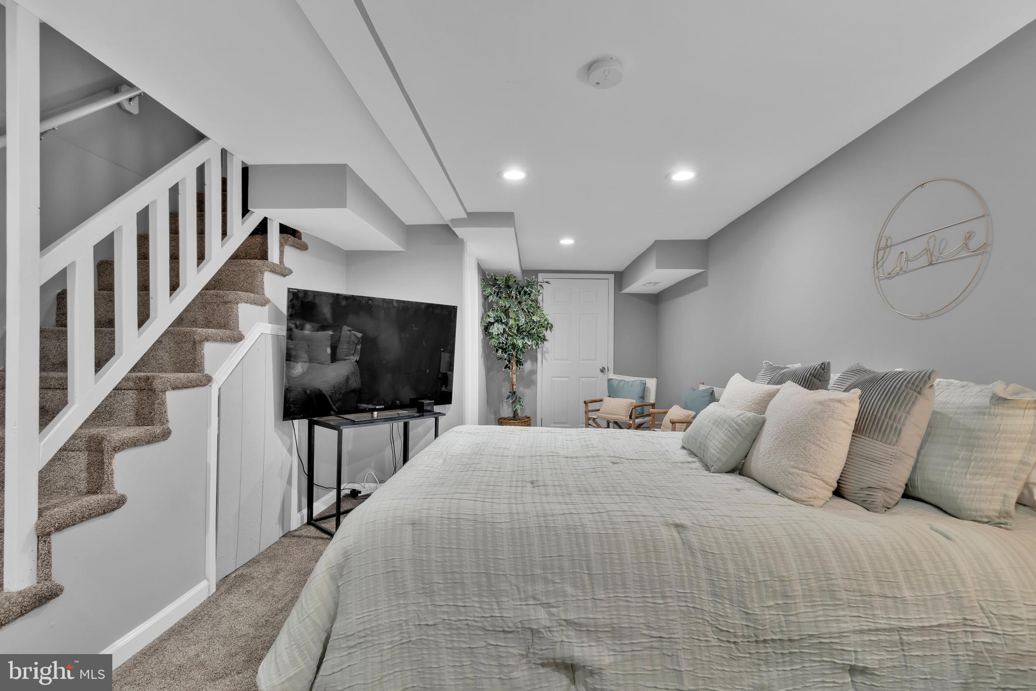 BELAIR-EDISON - Residential