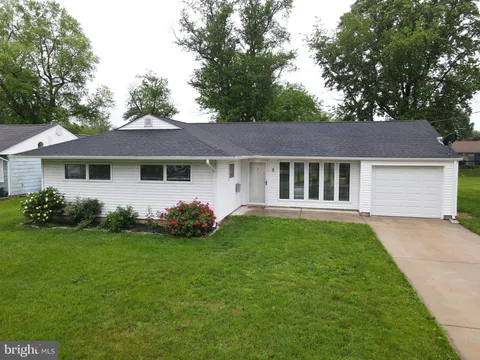 5 Stephen Drive E, Newark, DE MLS: DENC2081910