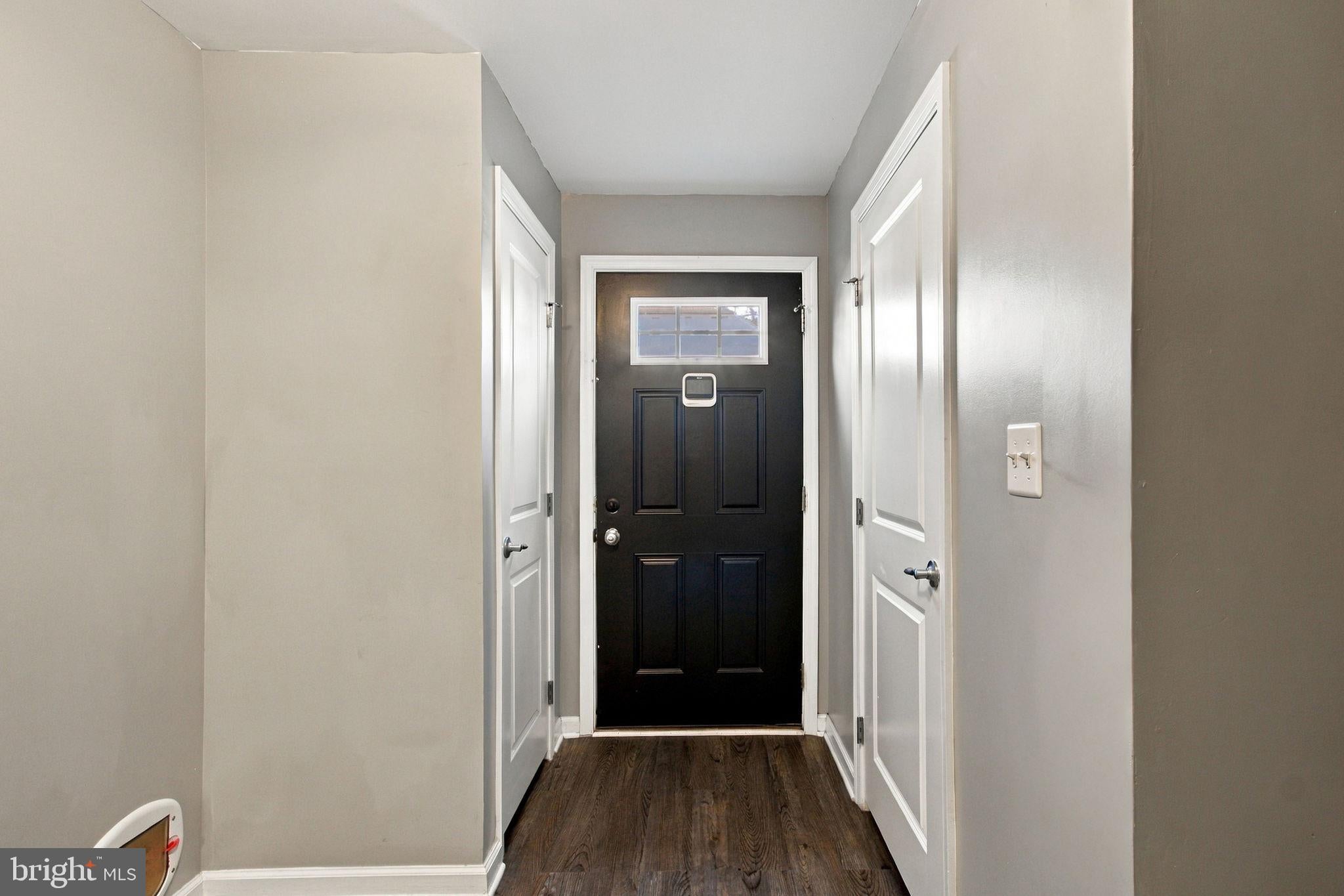 302 BRENTON ROAD 15