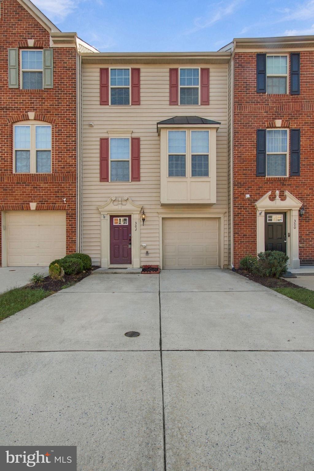 302 BRENTON ROAD 15