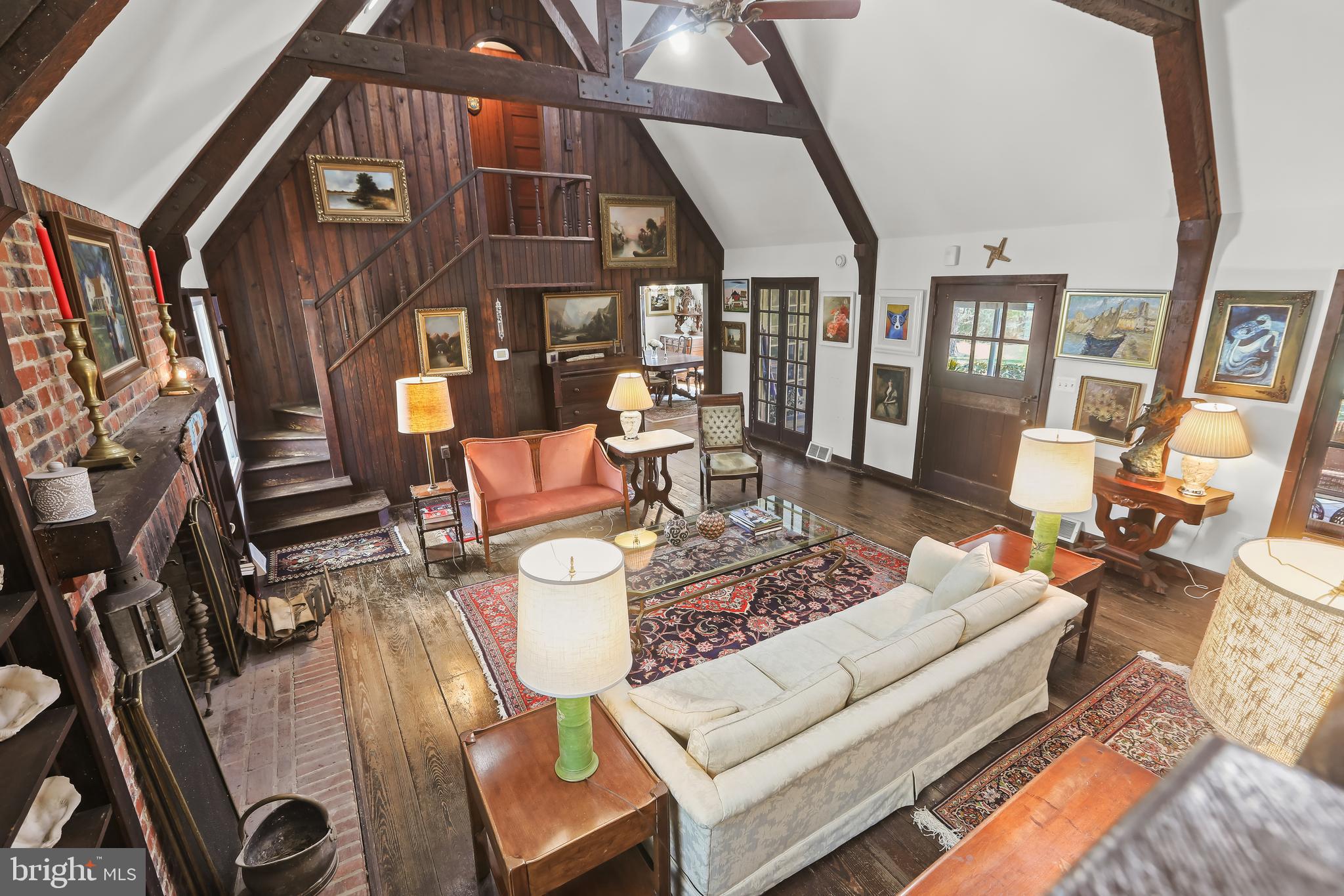 GIBSON ISLAND - Residential