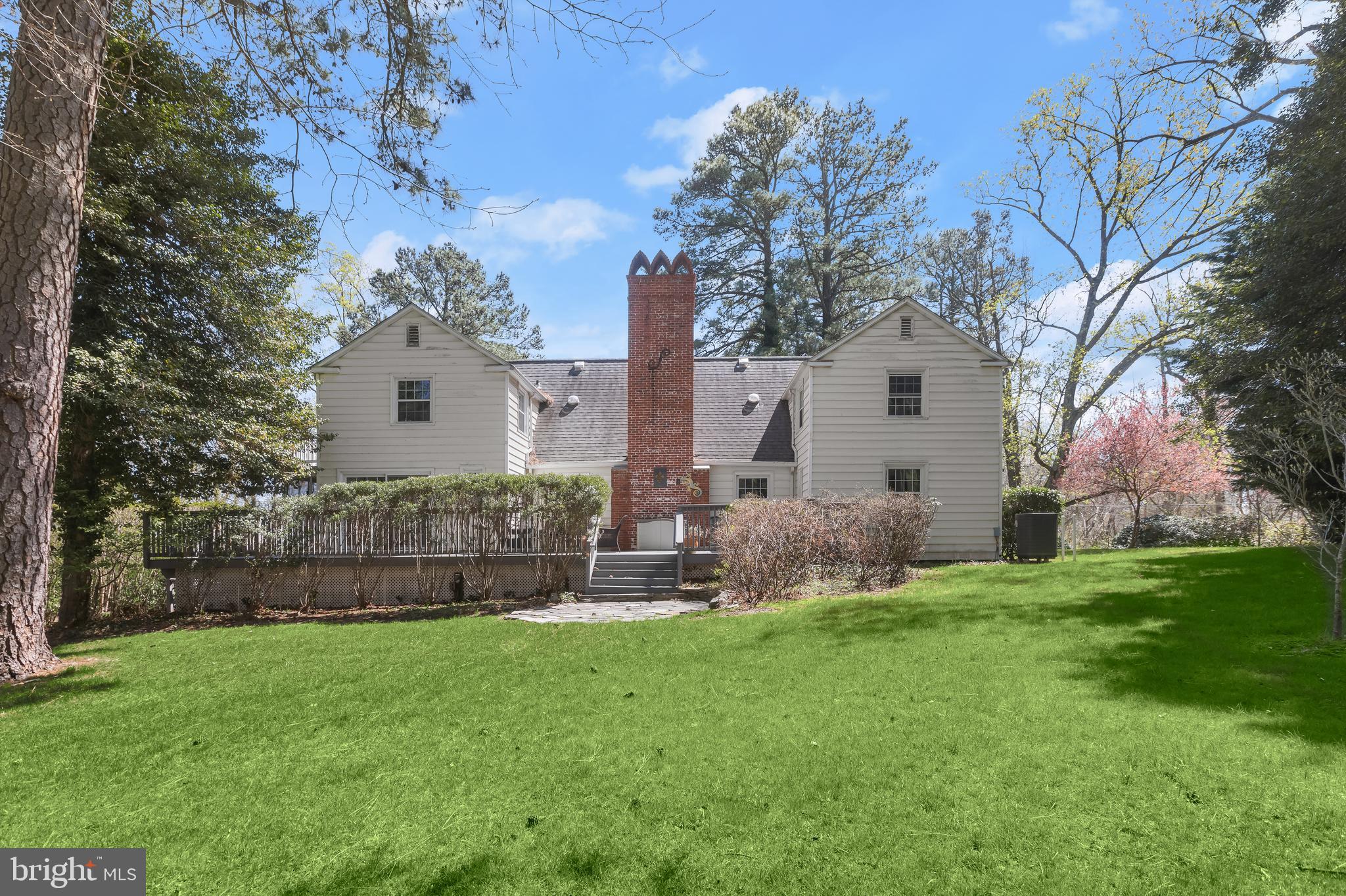 GIBSON ISLAND - Residential