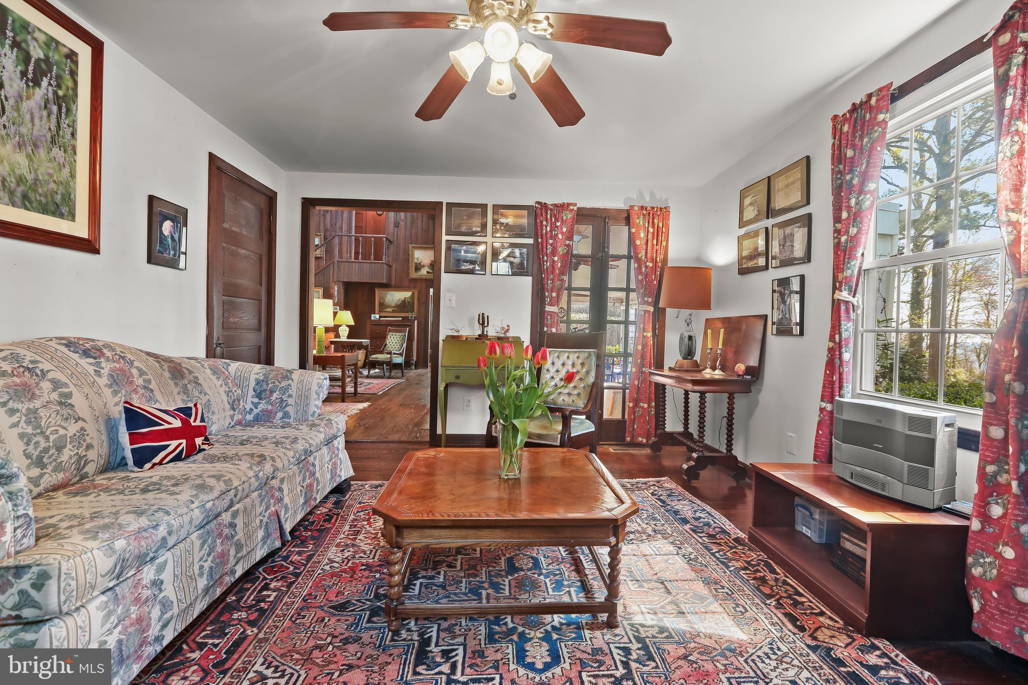 GIBSON ISLAND - Residential