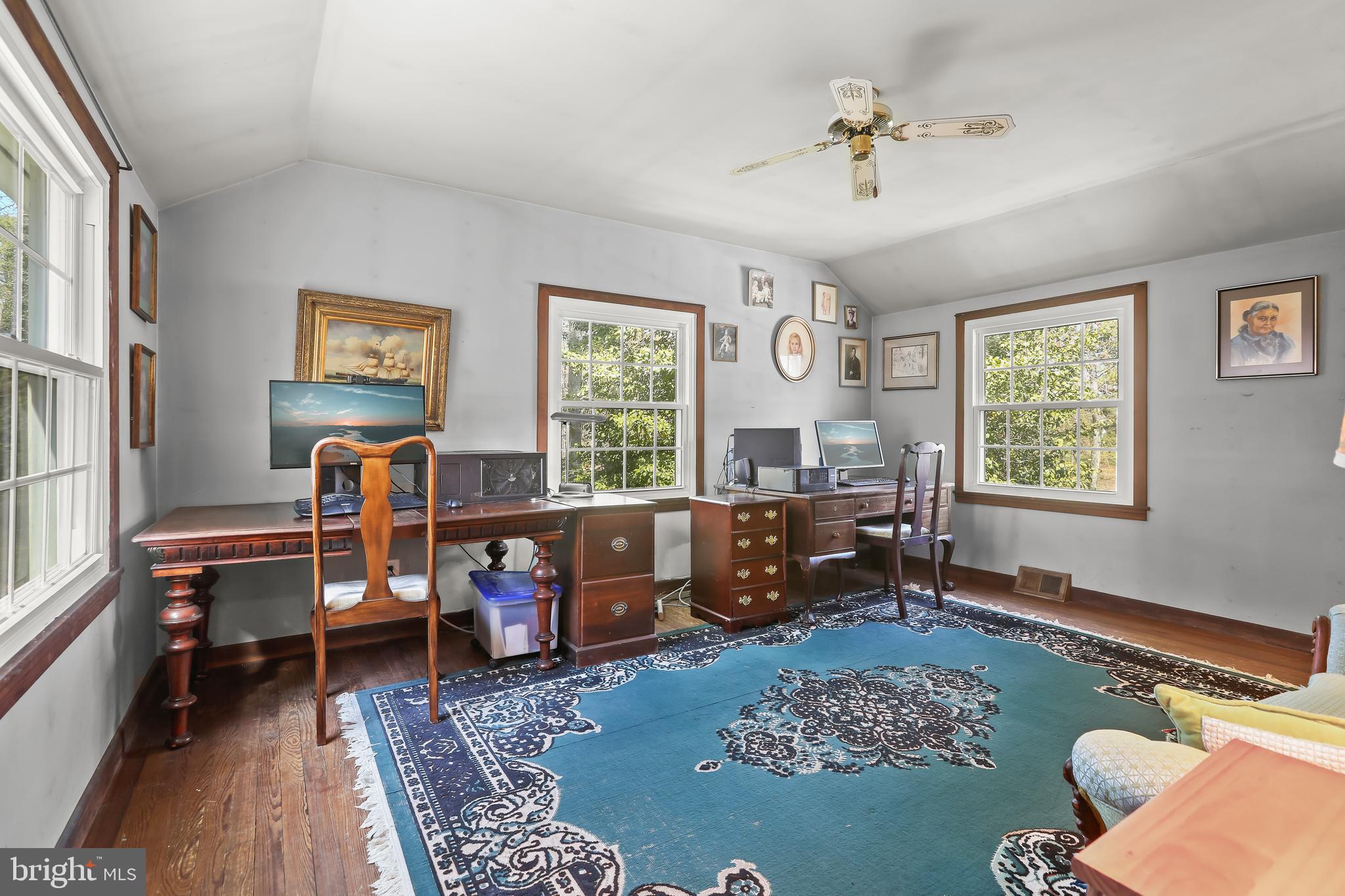 GIBSON ISLAND - Residential