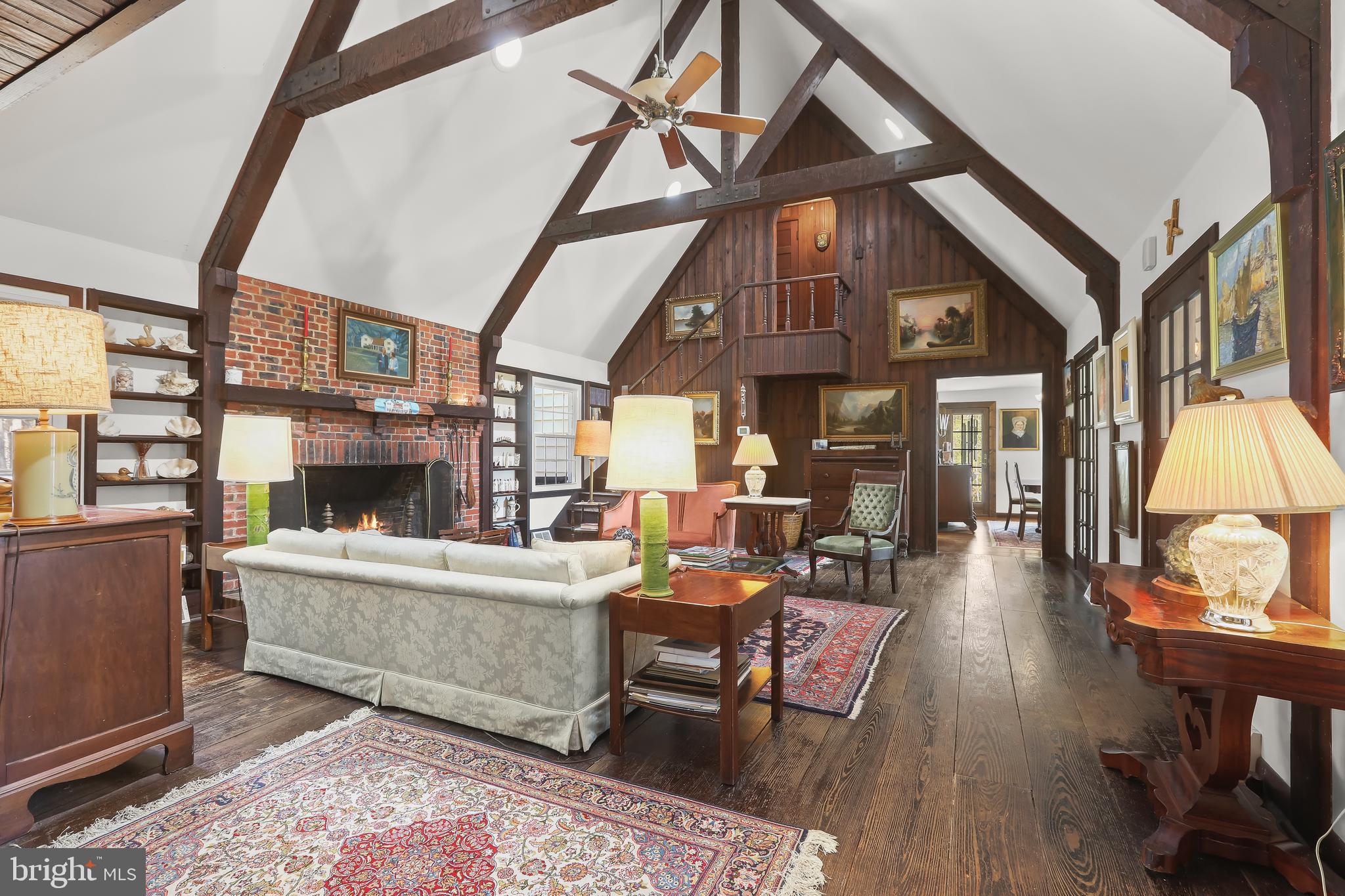 GIBSON ISLAND - Residential