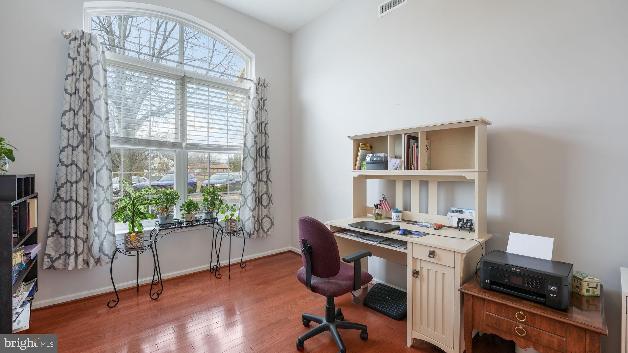 LAMPLIGHTER VILLAGE - Residential