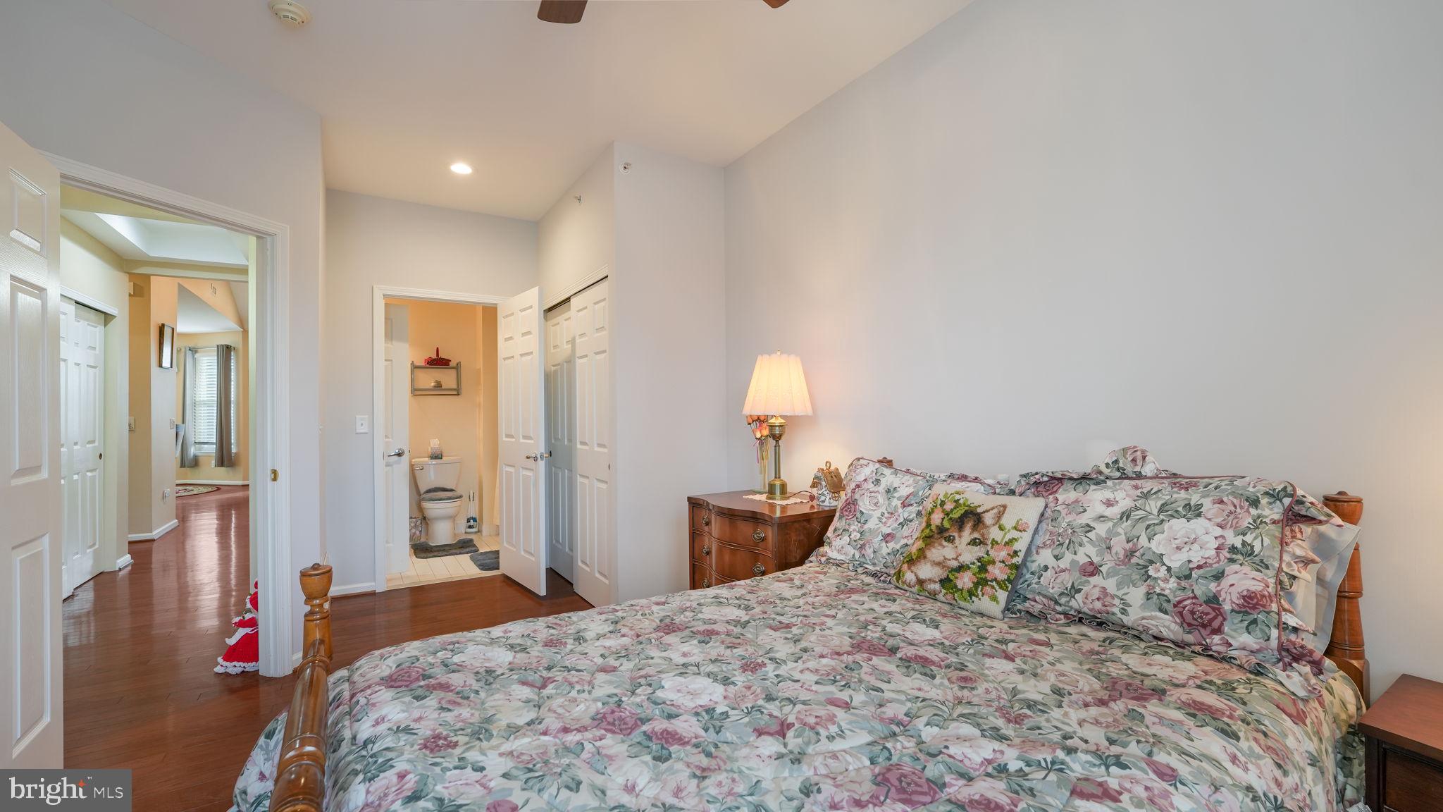 LAMPLIGHTER VILLAGE - Residential