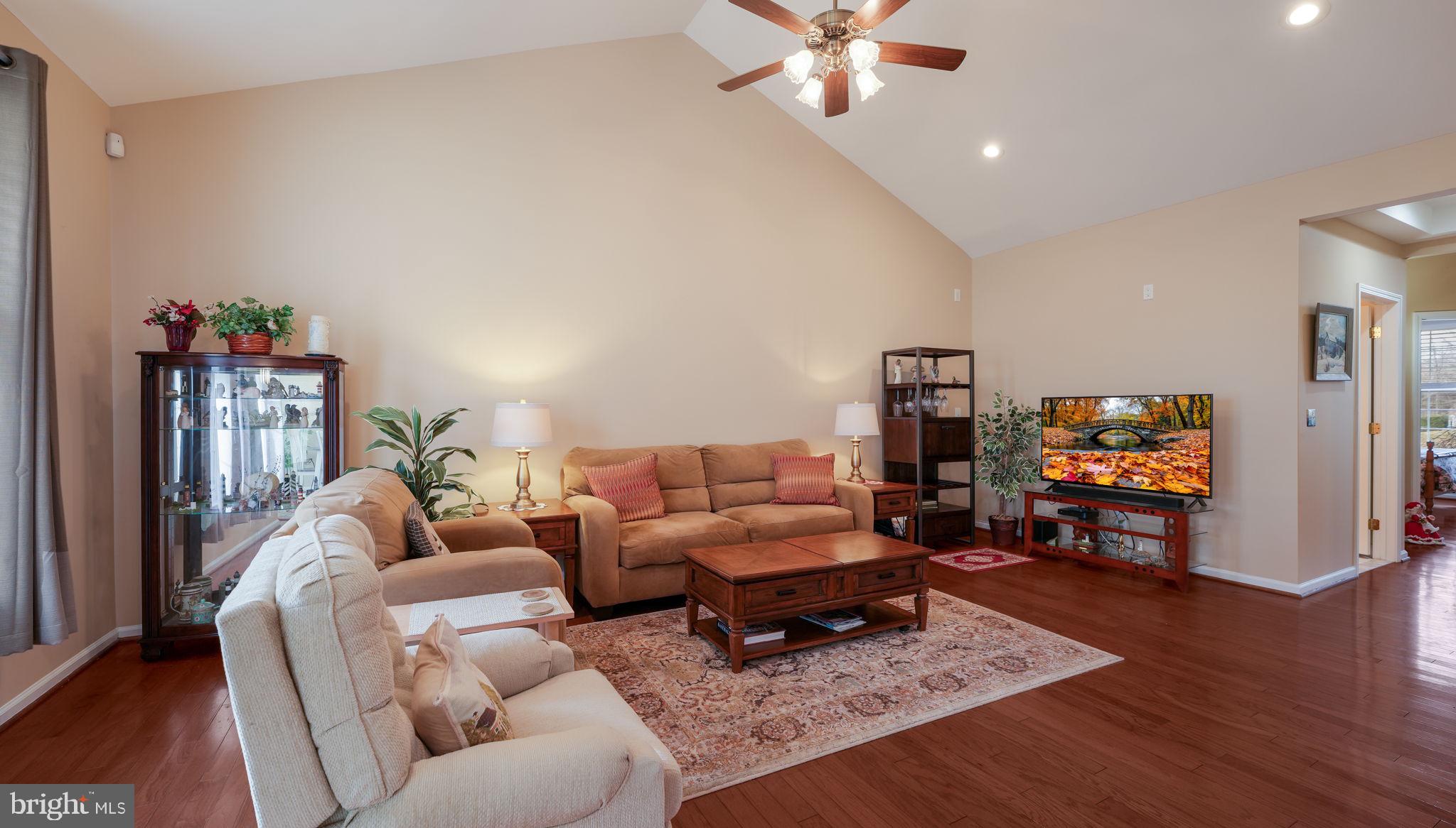 LAMPLIGHTER VILLAGE - Residential