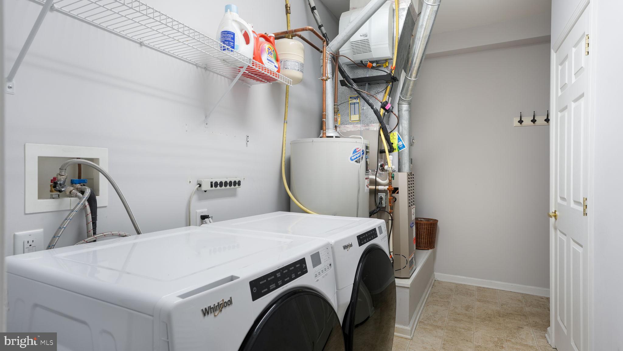 LAMPLIGHTER VILLAGE - Residential