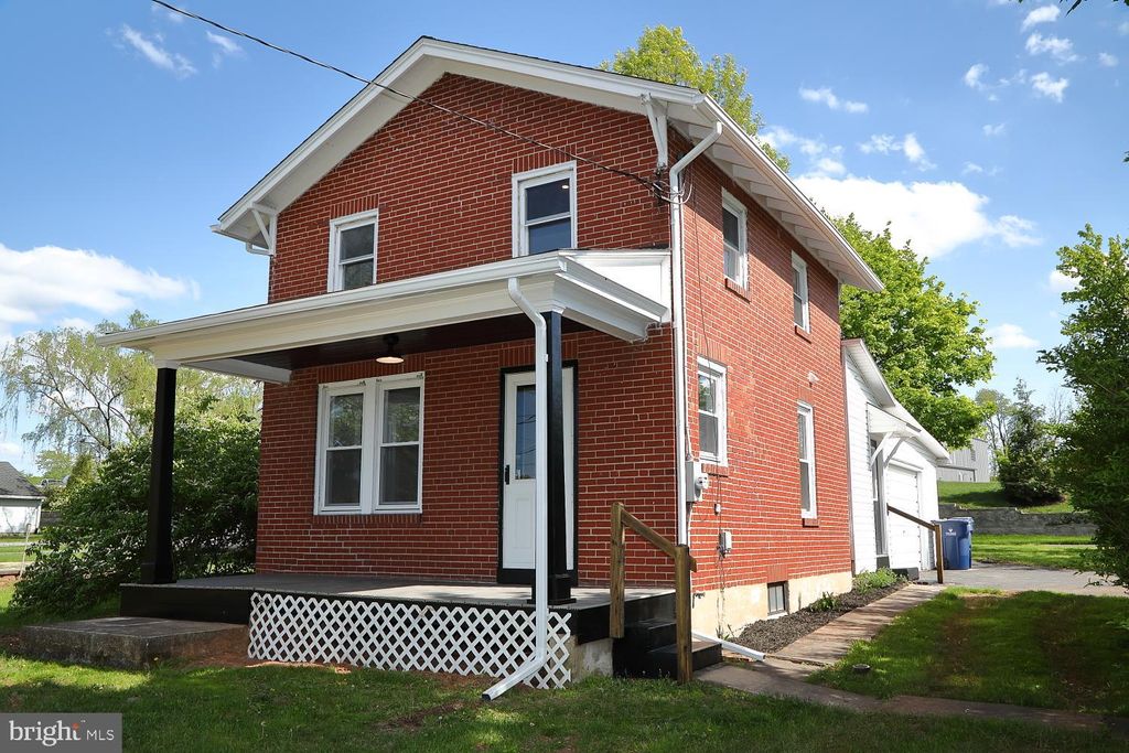 Photo of 256 MUDDY CREEK CHURCH RD, DENVER, PA 17517 (MLS # PALA2034712)