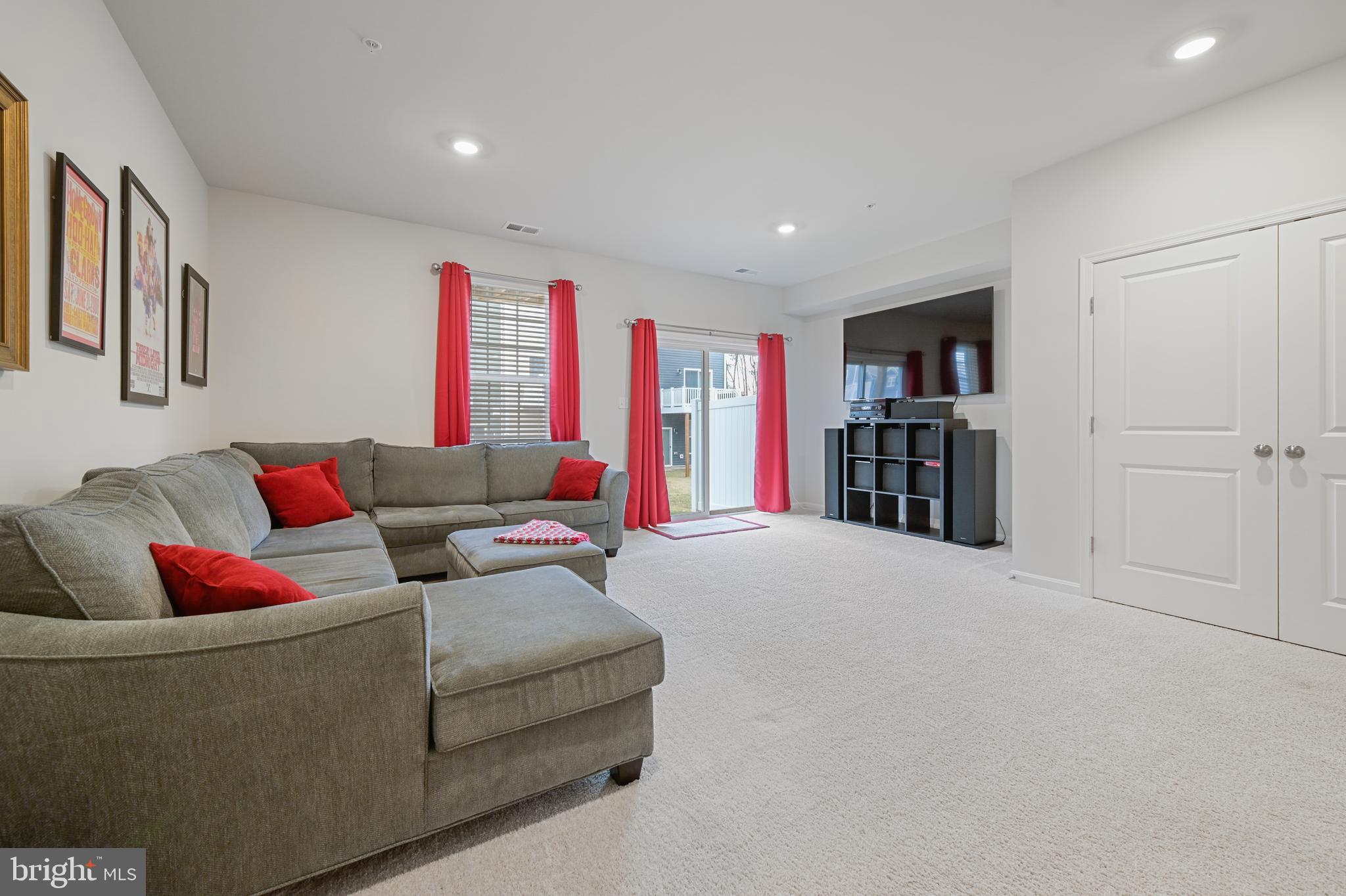 ODENTON TOWN CENTER - Residential