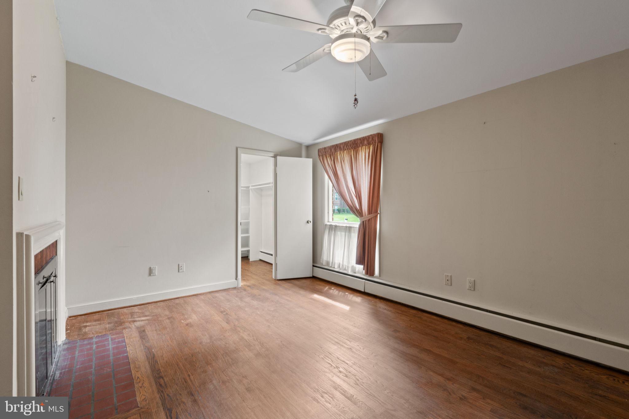 BRAEWOOD - Residential