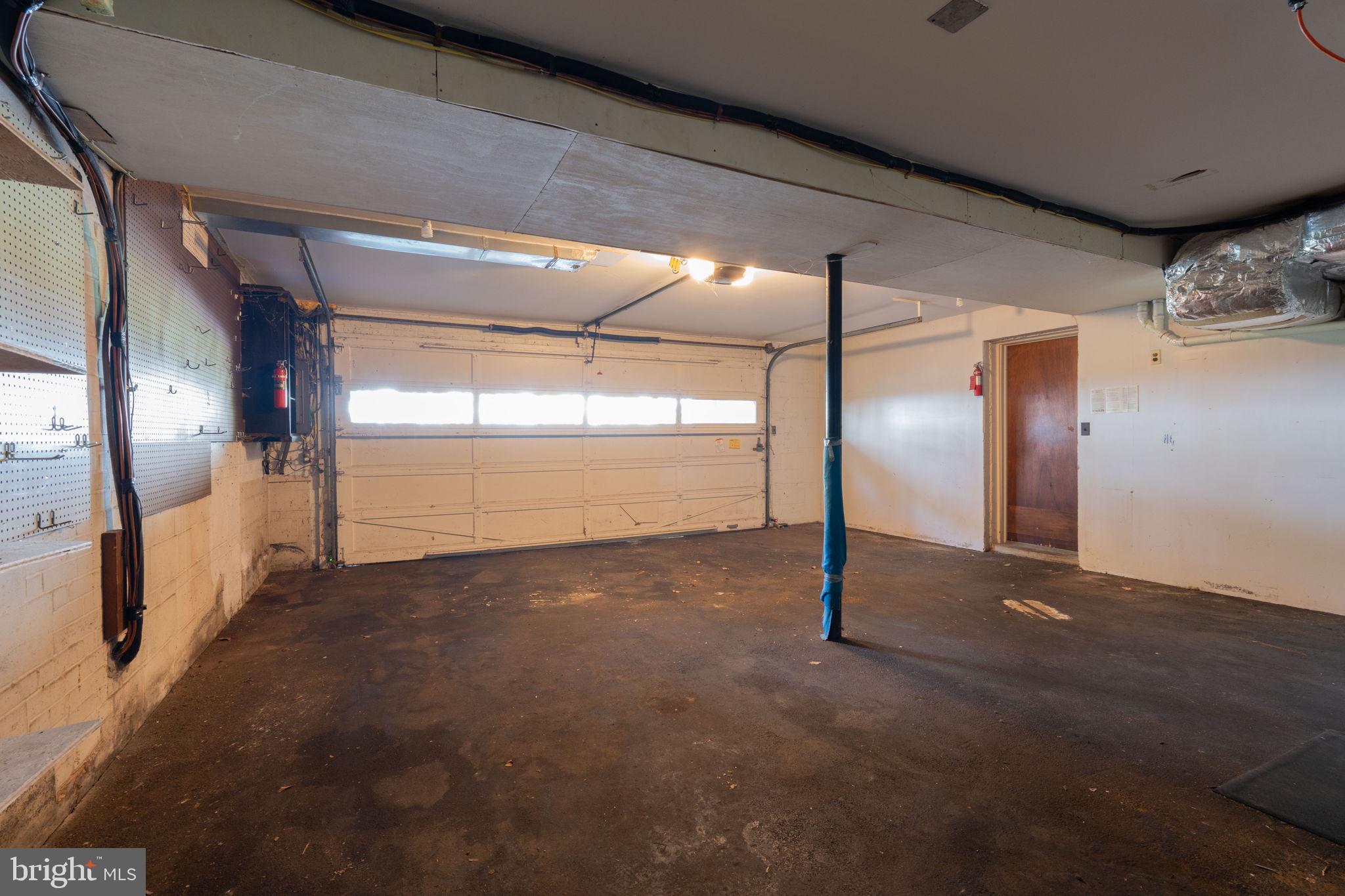 BRAEWOOD - Residential