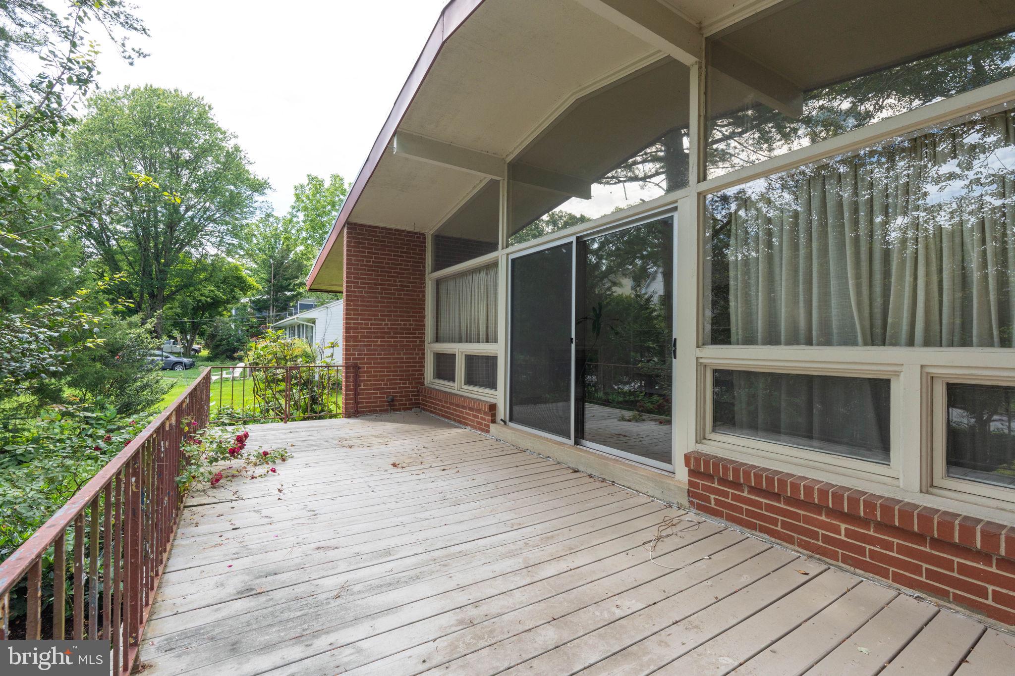 BRAEWOOD - Residential