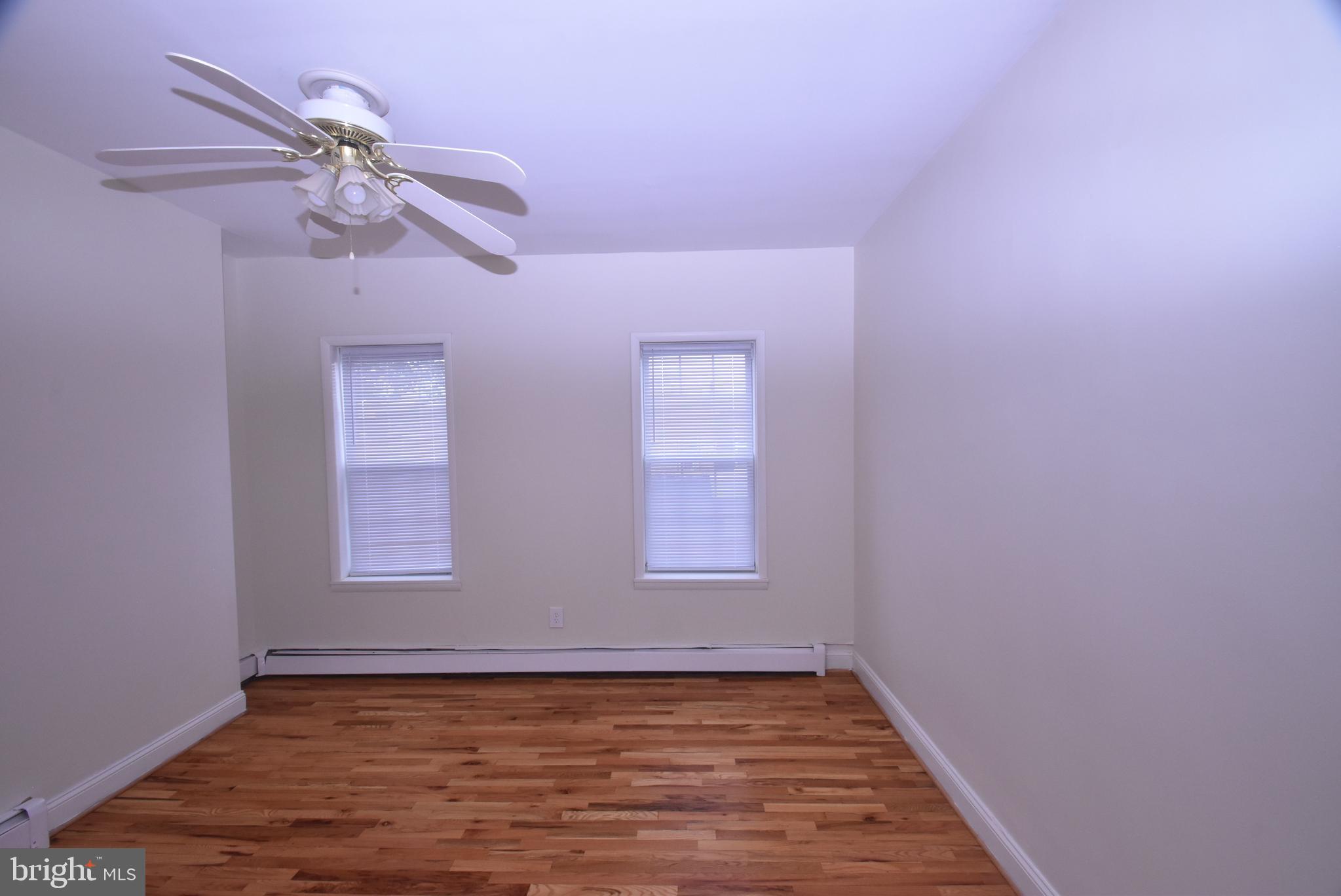 KENSINGTON - Residential