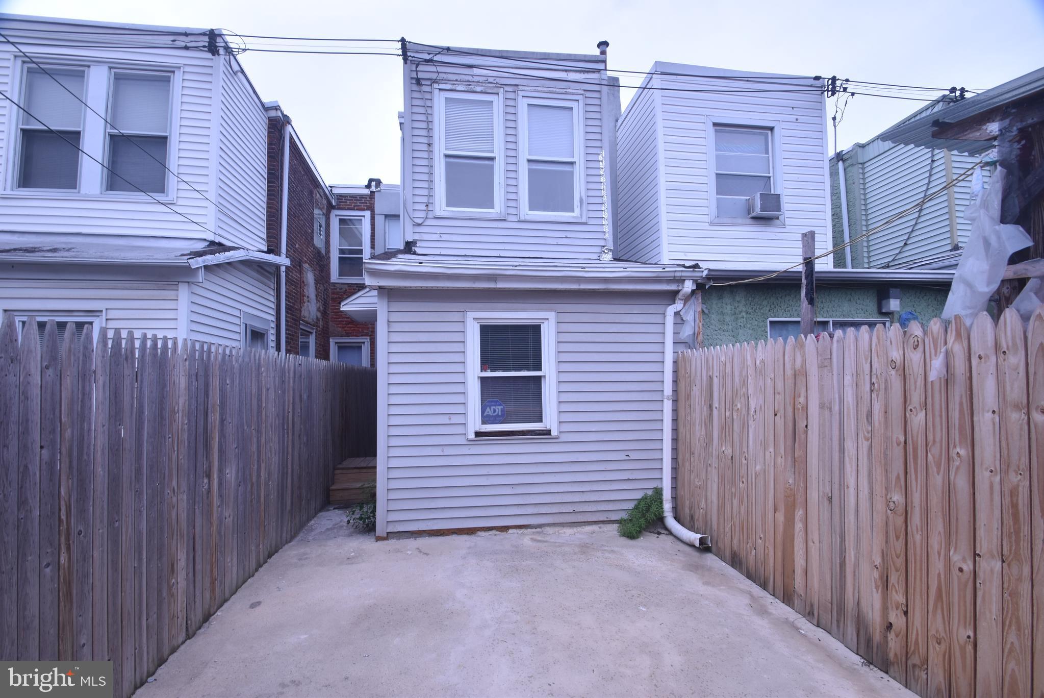 KENSINGTON - Residential