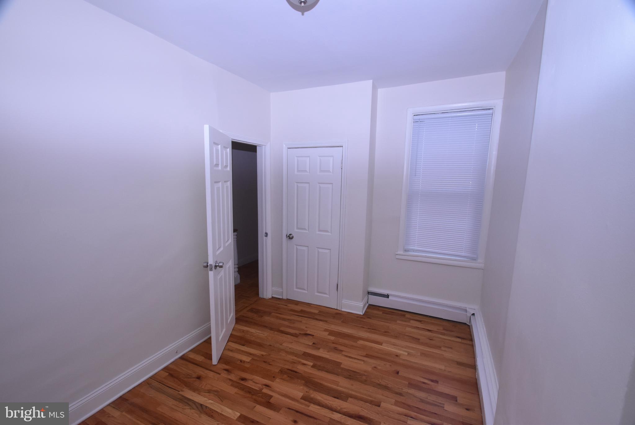 KENSINGTON - Residential