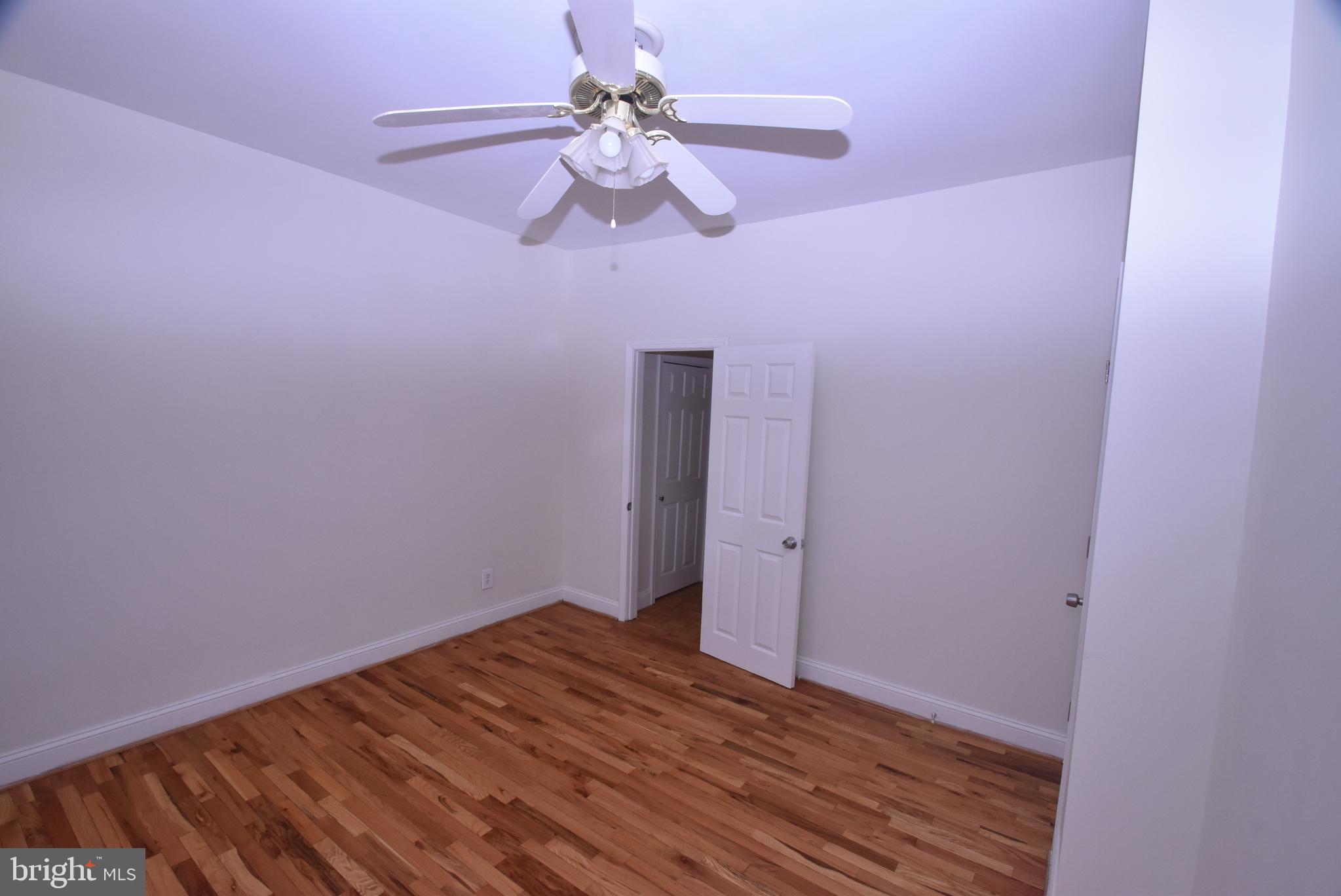 KENSINGTON - Residential