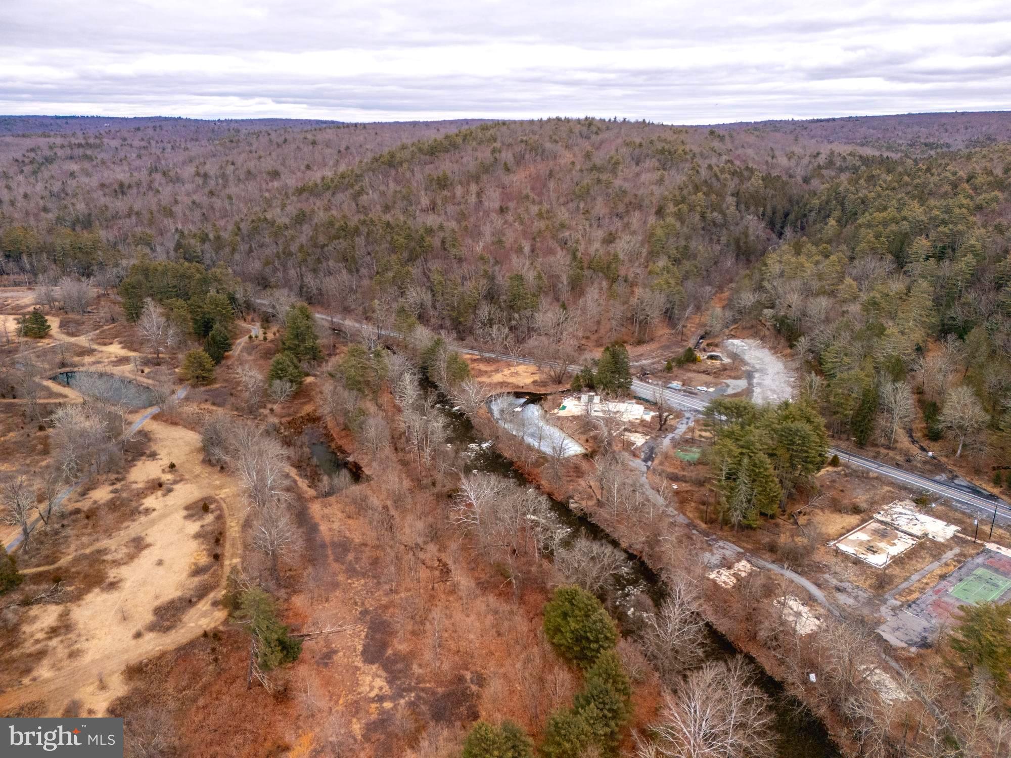 2480 PARADISE TRAIL