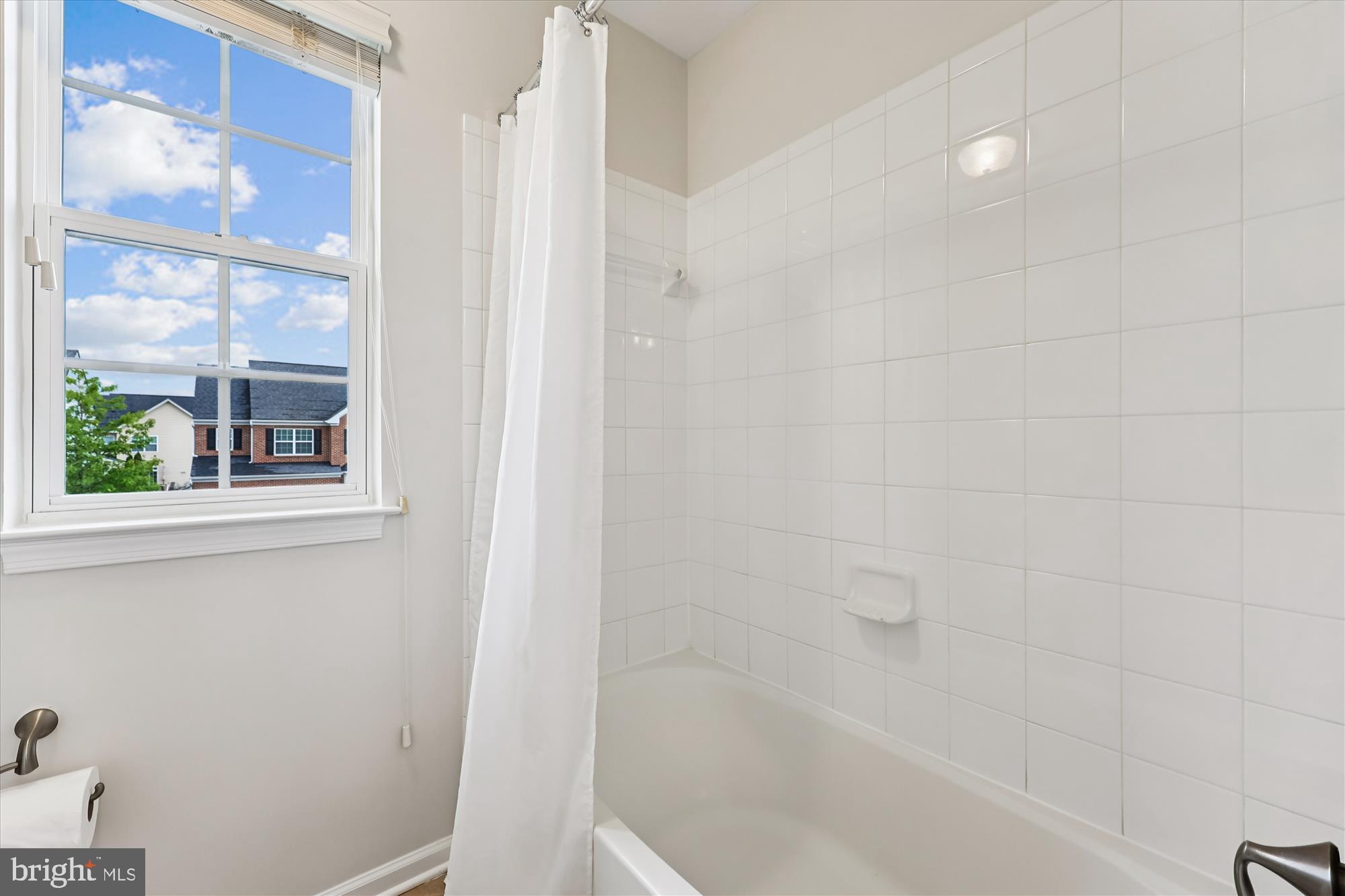 LINTON AT BALLENGER - Residential