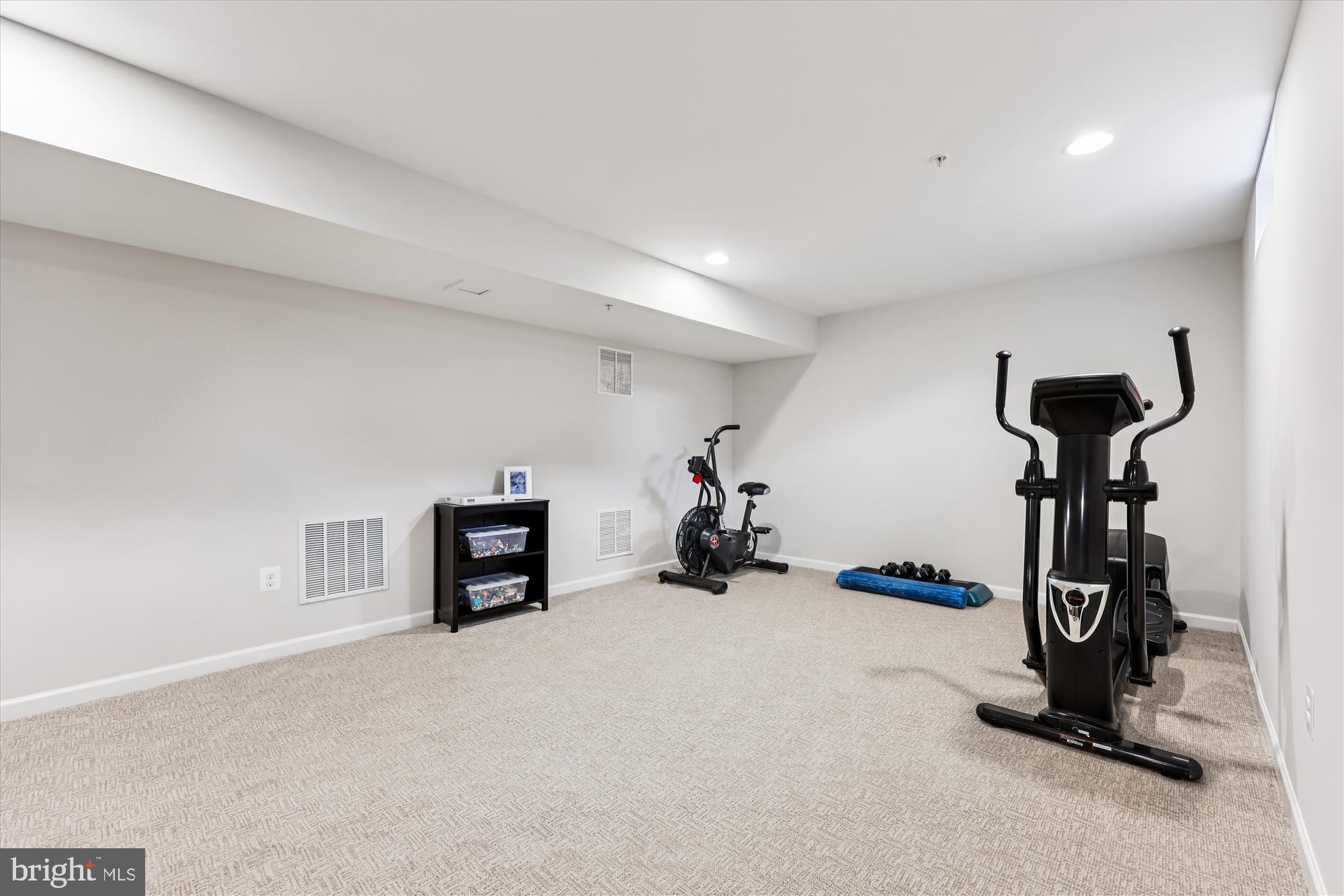 LINTON AT BALLENGER - Residential