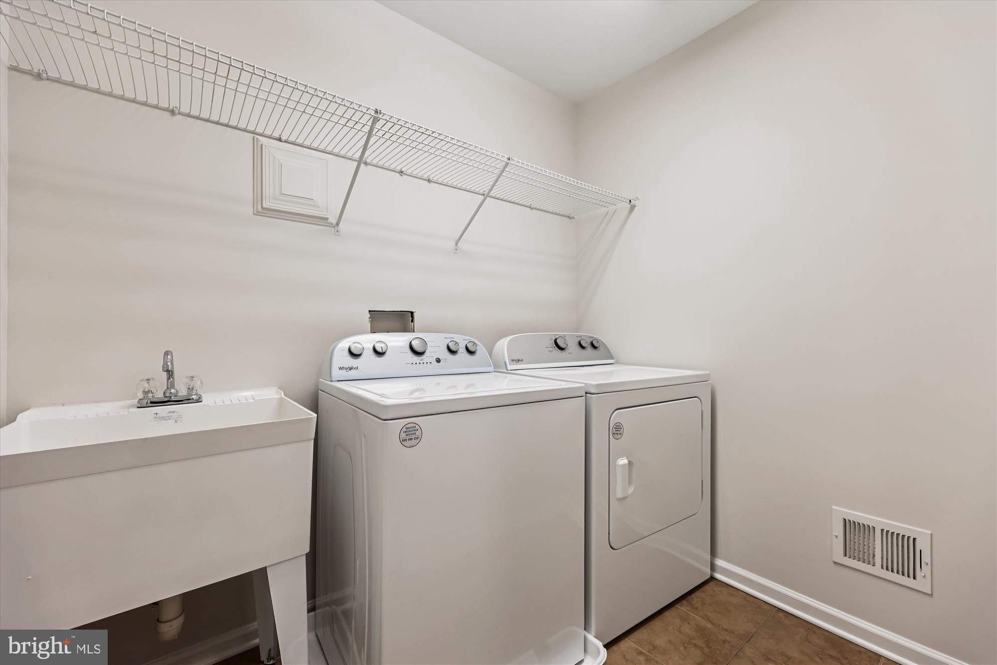 LINTON AT BALLENGER - Residential