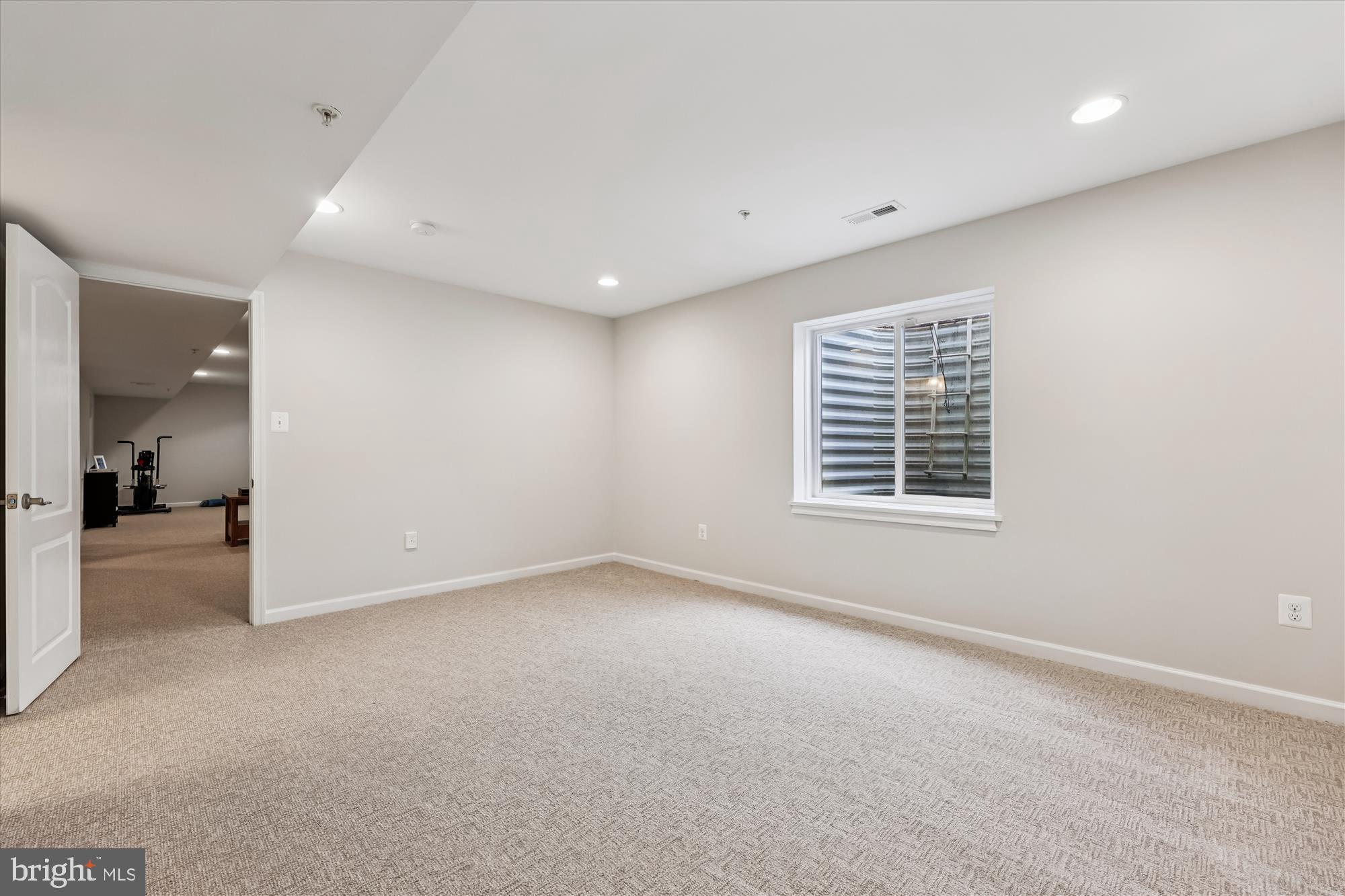 LINTON AT BALLENGER - Residential