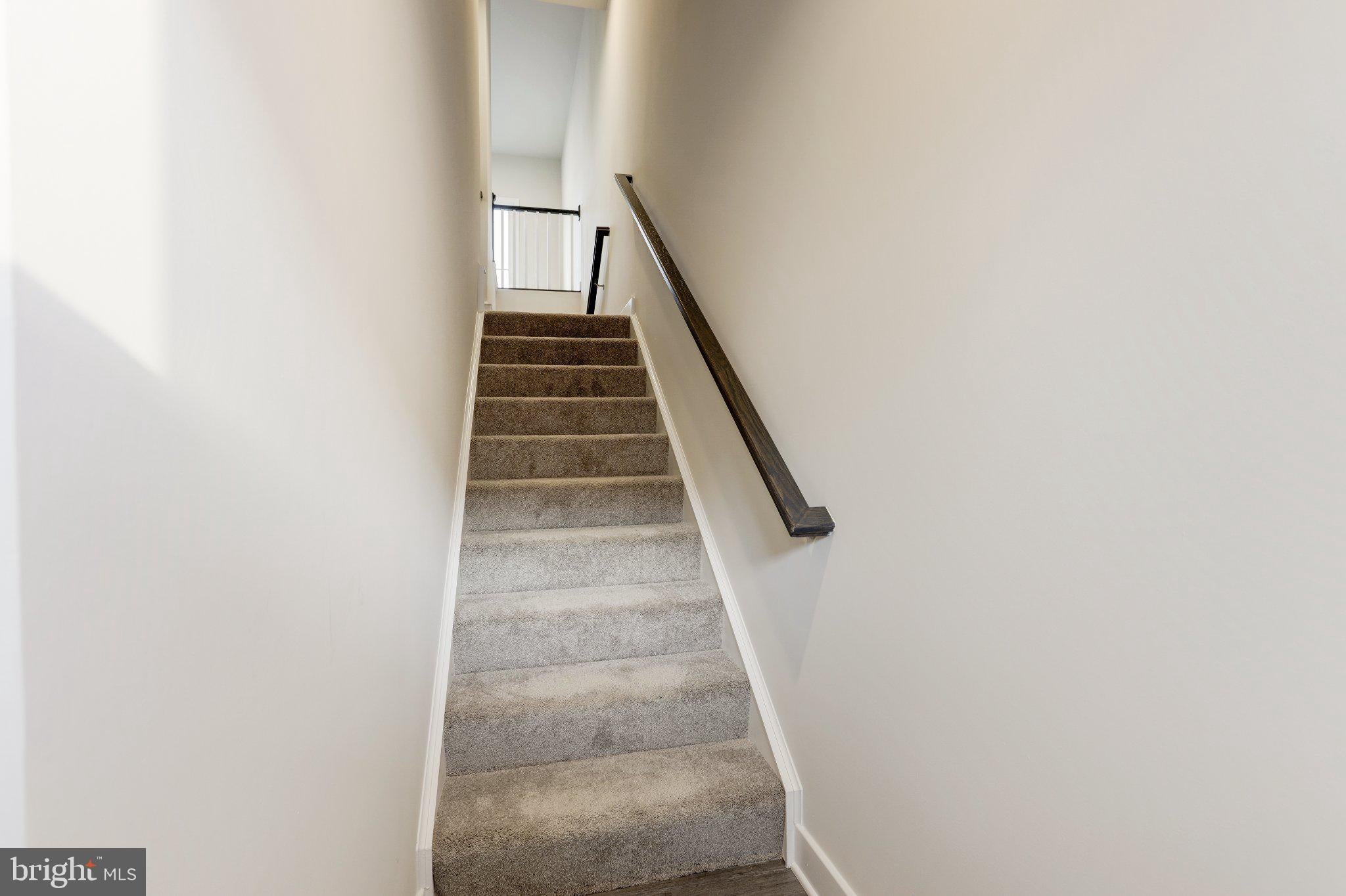 120 TWINLEAF WAY